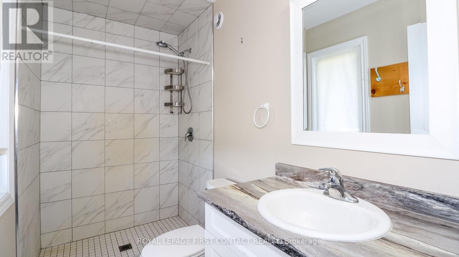 












126734 SOUTHGATE RD 12 ROAD

,
Southgate,




Ontario
N0C1B0

