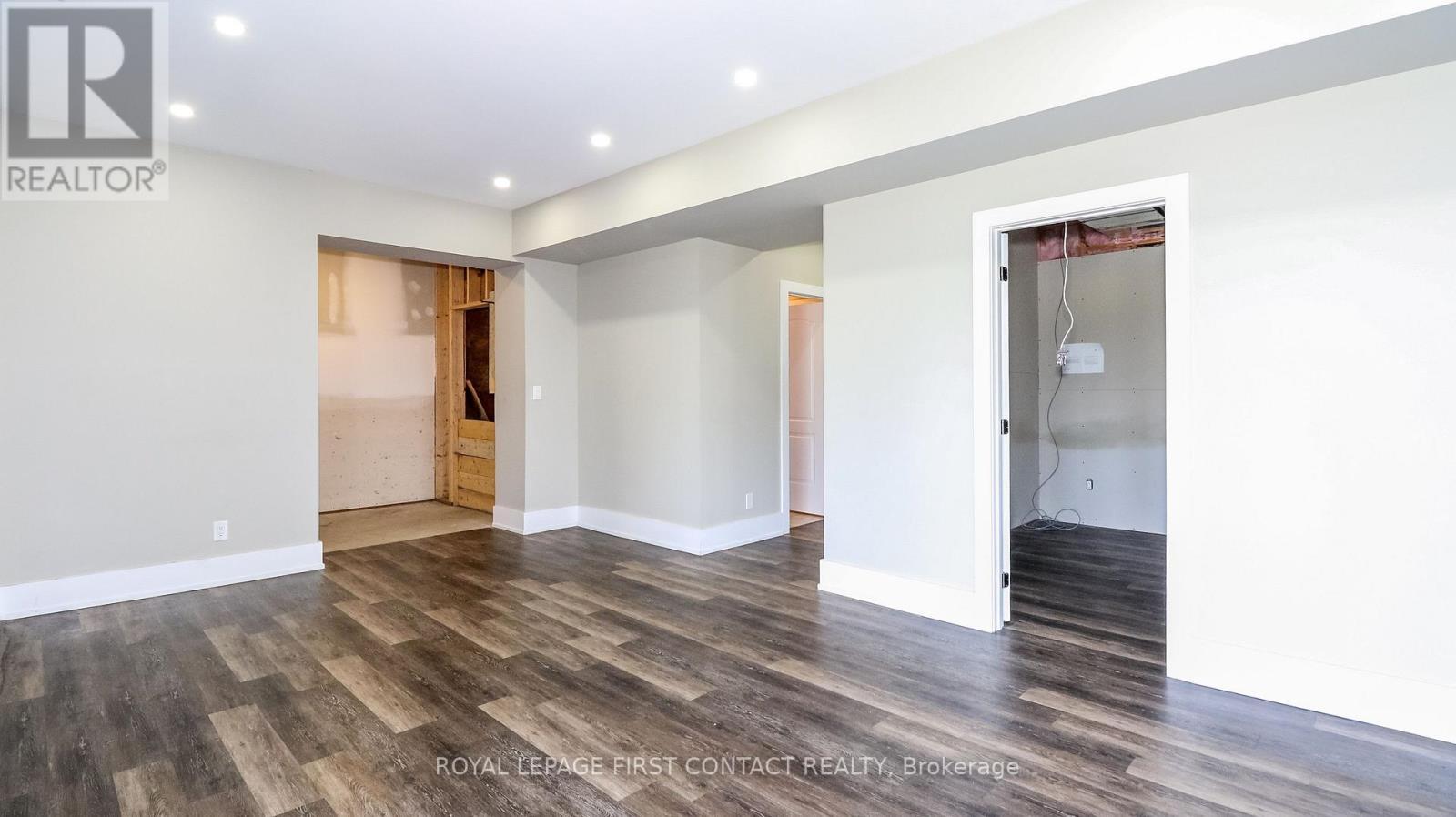 












126734 SOUTHGATE RD 12 ROAD

,
Southgate,




Ontario
N0C1B0

