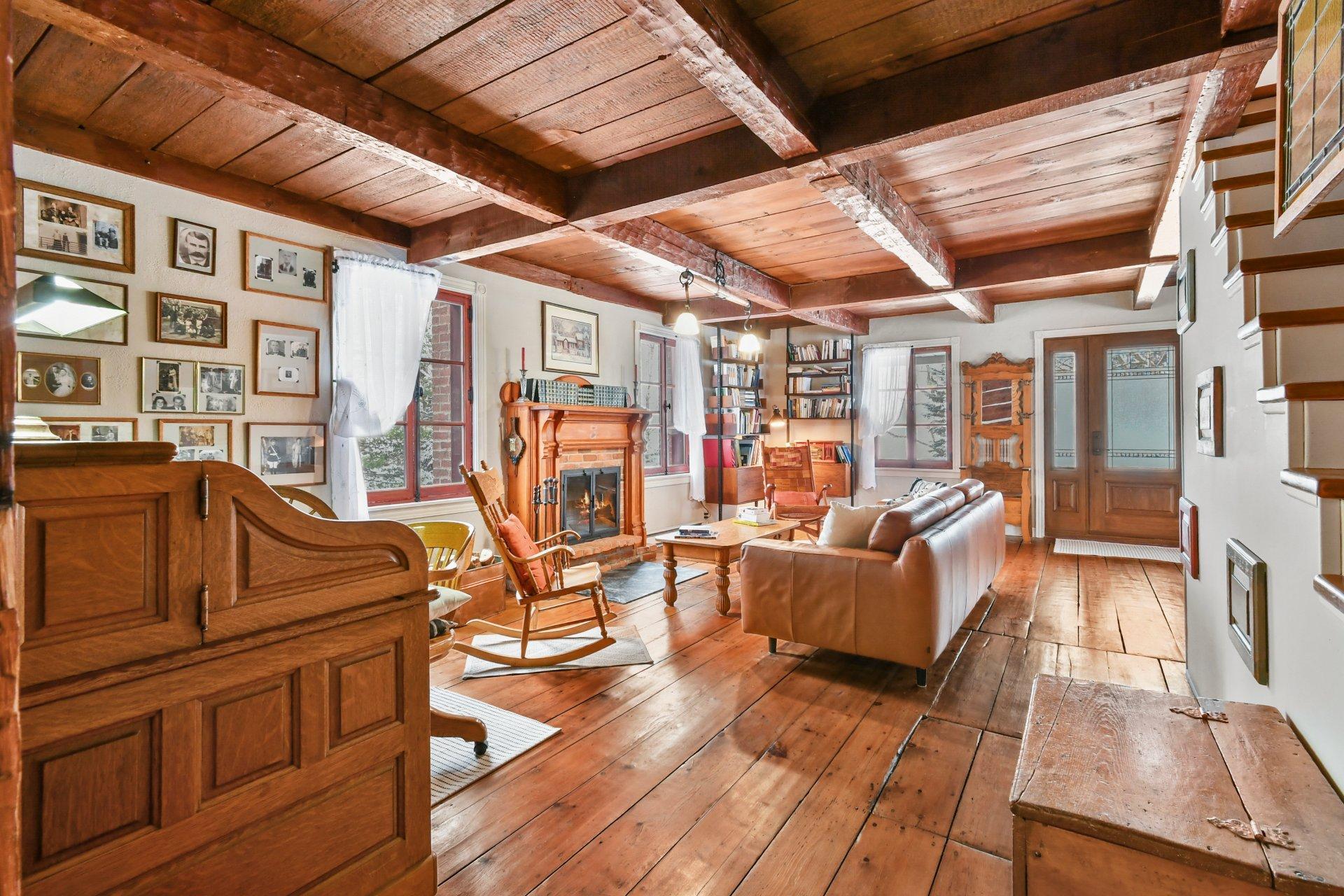 









77


Route 221

,
Saint-Cyprien-de-Napierville,




QC
J0J1L0

