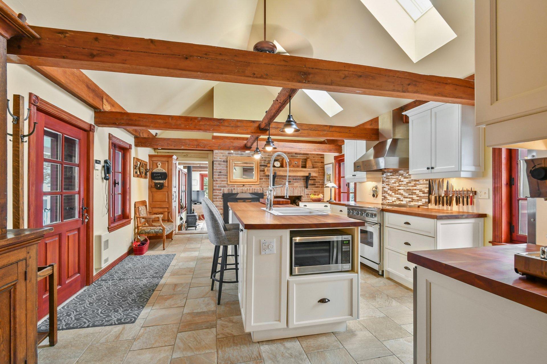 









77


Route 221

,
Saint-Cyprien-de-Napierville,




QC
J0J1L0

