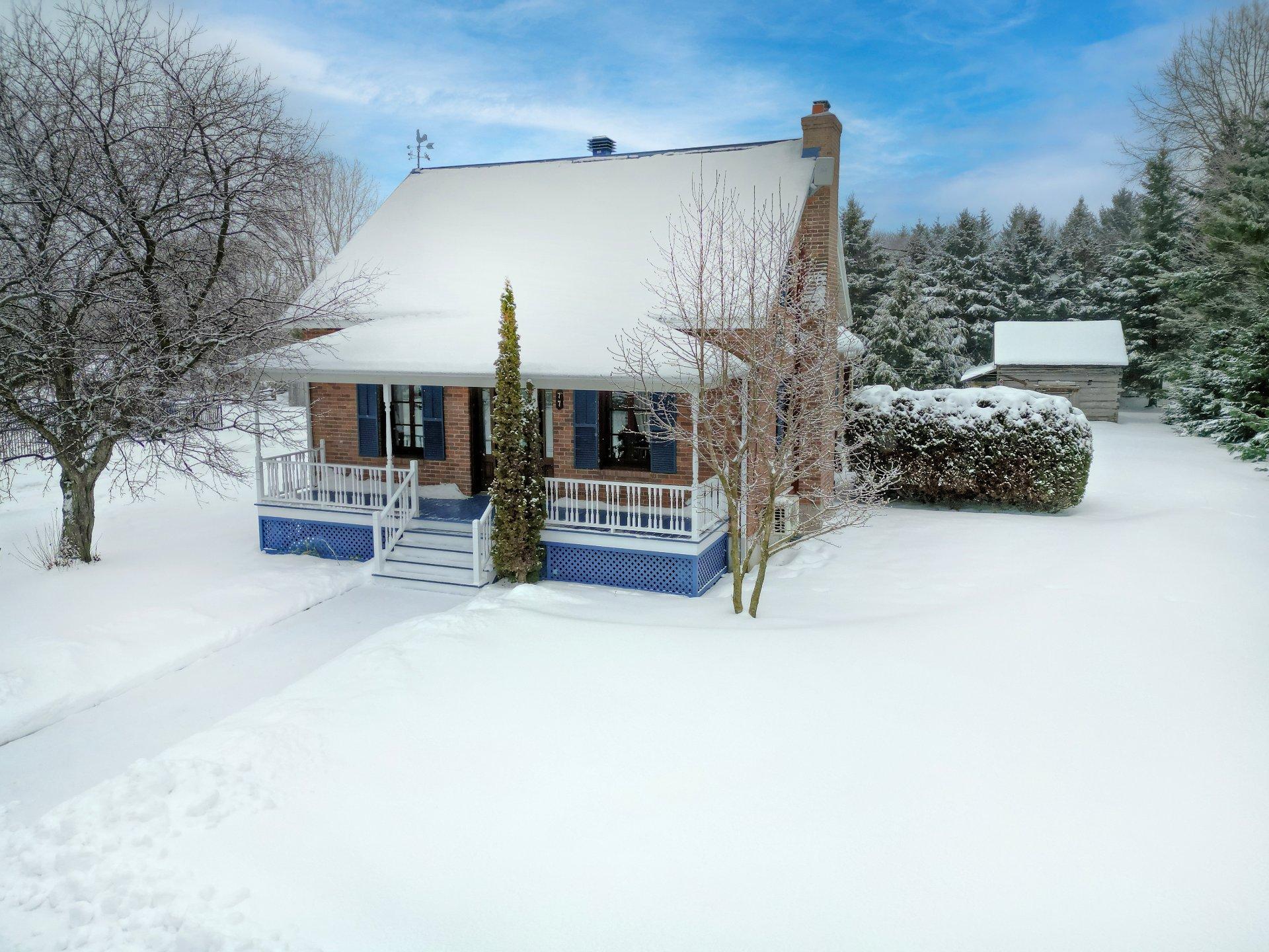 









77


Route 221

,
Saint-Cyprien-de-Napierville,




QC
J0J1L0

