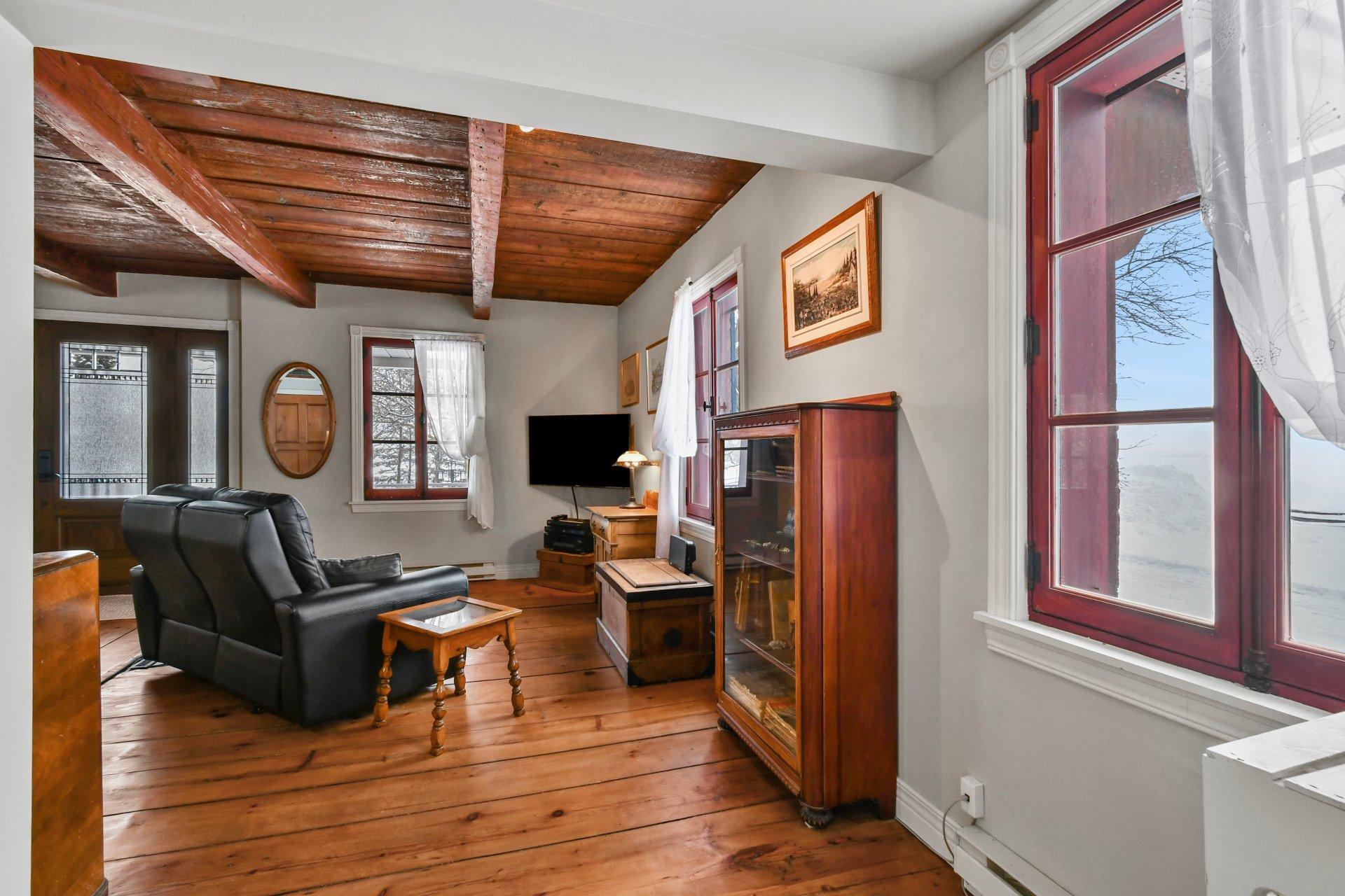 









77


Route 221

,
Saint-Cyprien-de-Napierville,




QC
J0J1L0

