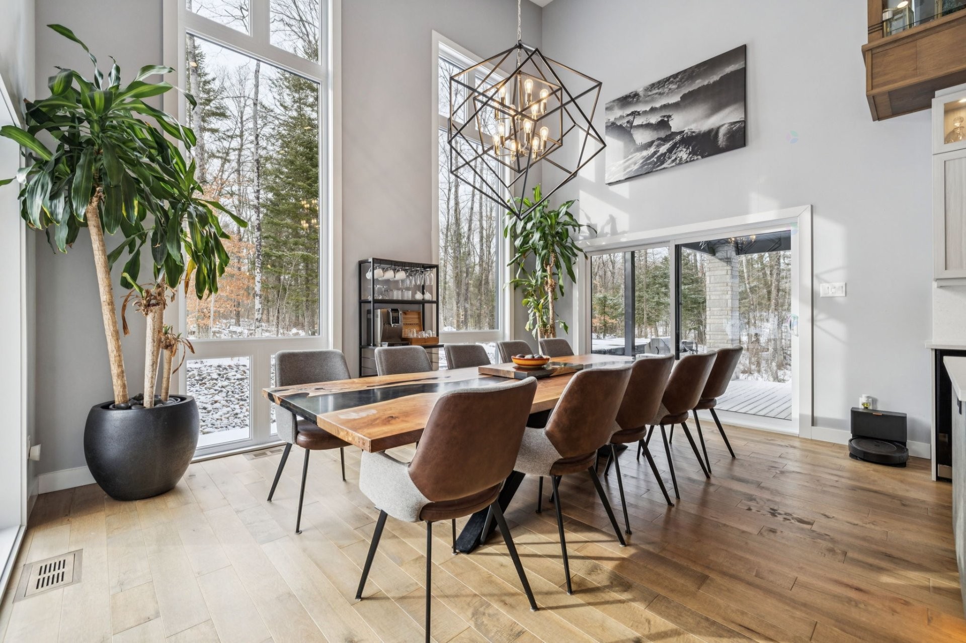 









4


Ch. du Havre

,
Val-des-Monts,




QC
J8N0B4

