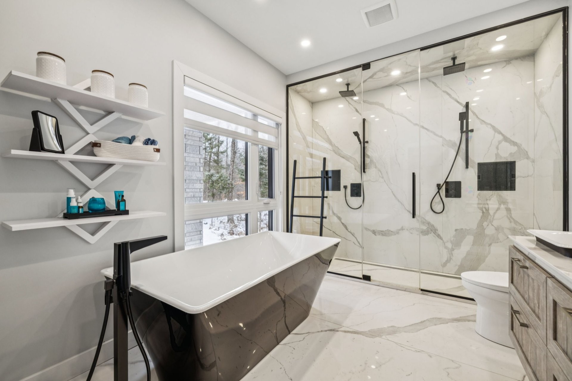 









4


Ch. du Havre

,
Val-des-Monts,




QC
J8N0B4

