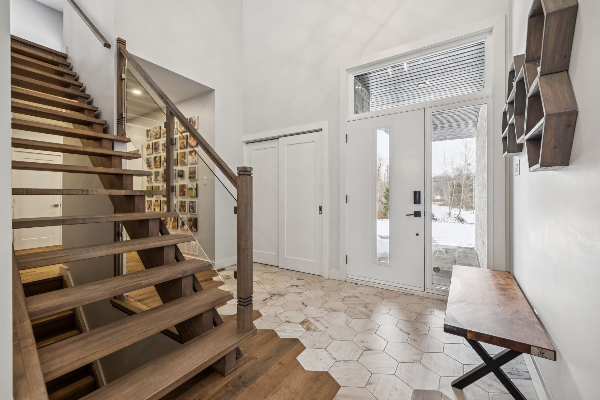 









4


Ch. du Havre

,
Val-des-Monts,




QC
J8N0B4

