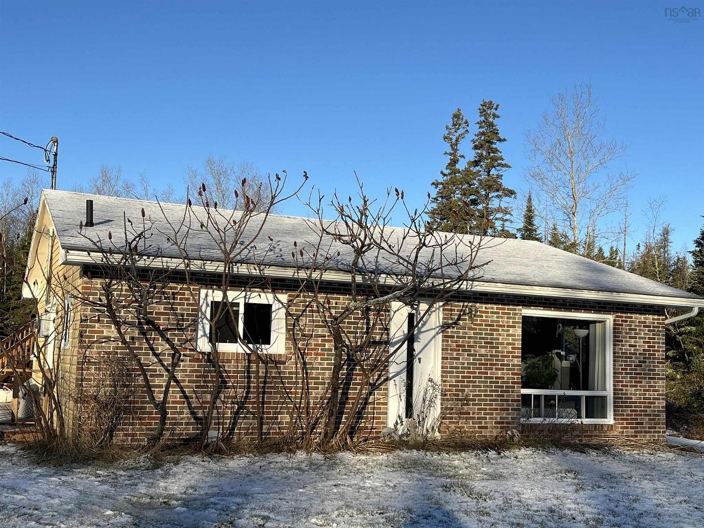 












229 Truro Road

,
North River,




NS
B6L 6V7

