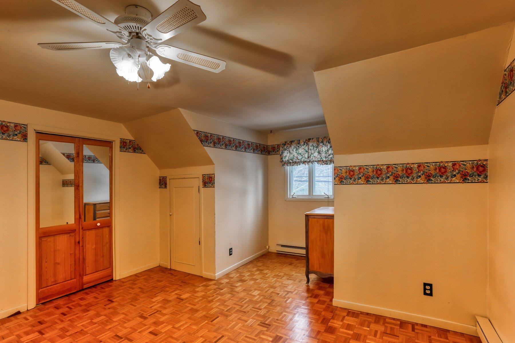 









3540


Rue Notre-Dame E.

,
Trois-Rivières,




QC
G8V1Z2

