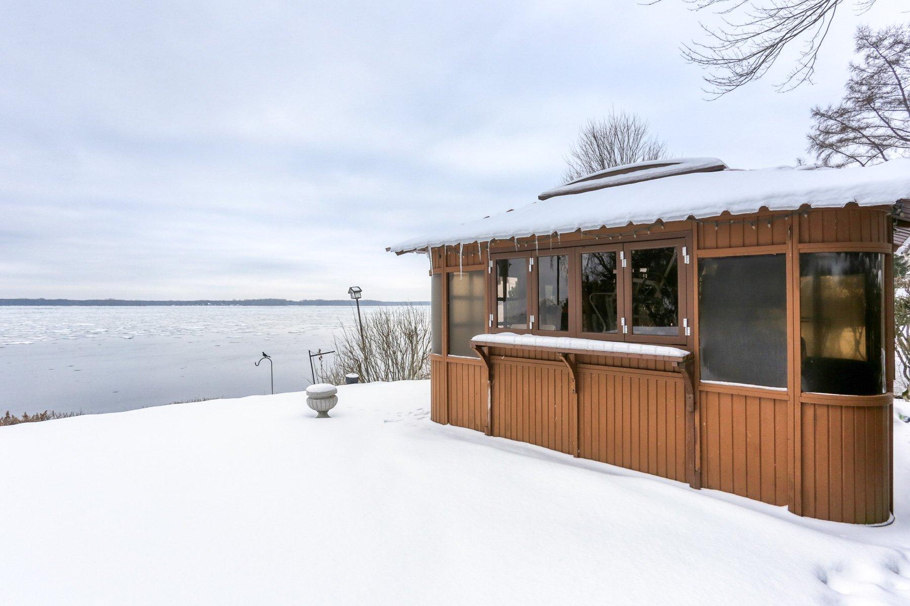 









3540


Rue Notre-Dame E.

,
Trois-Rivières,




QC
G8V1Z2

