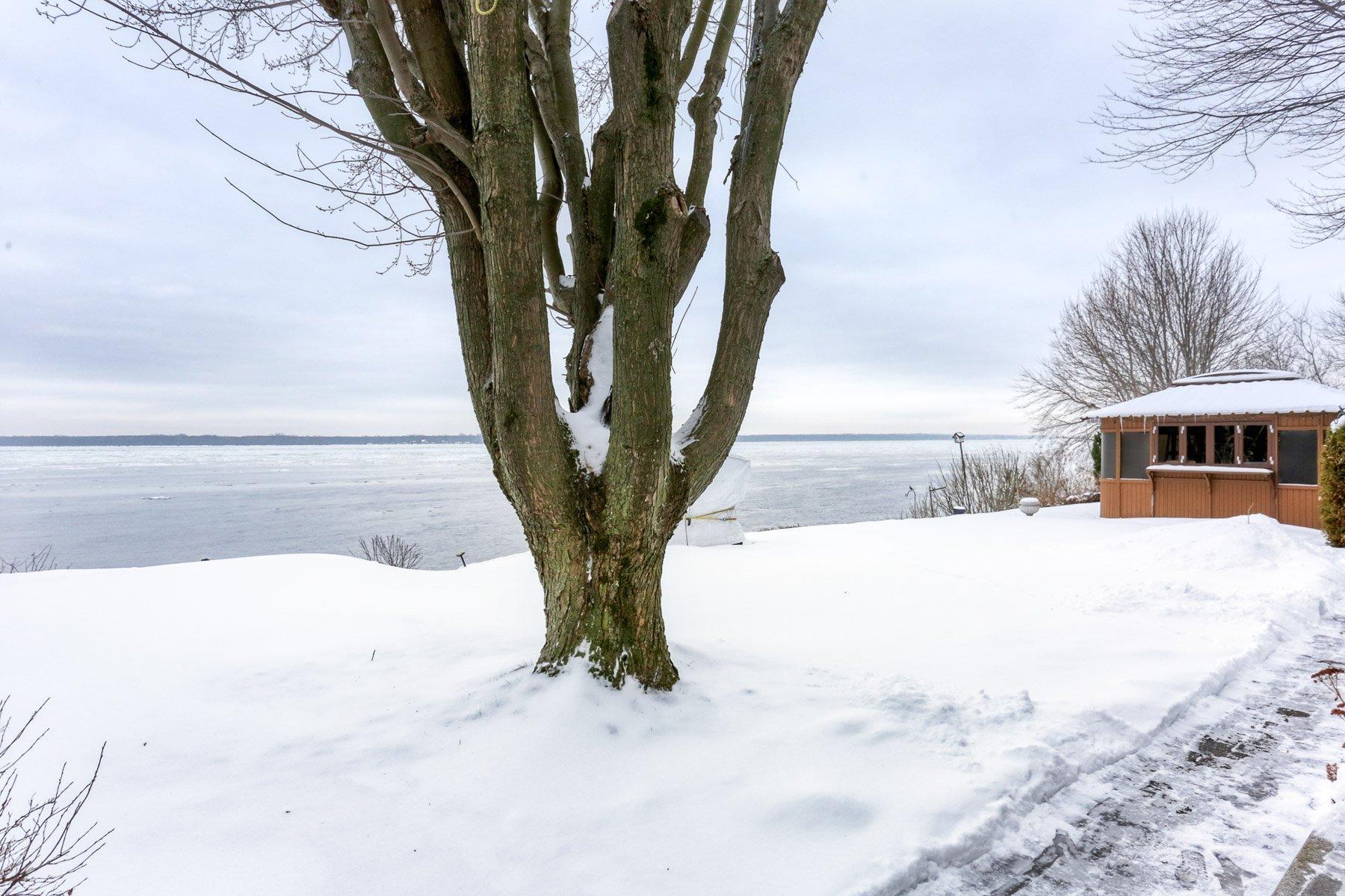 









3540


Rue Notre-Dame E.

,
Trois-Rivières,




QC
G8V1Z2

