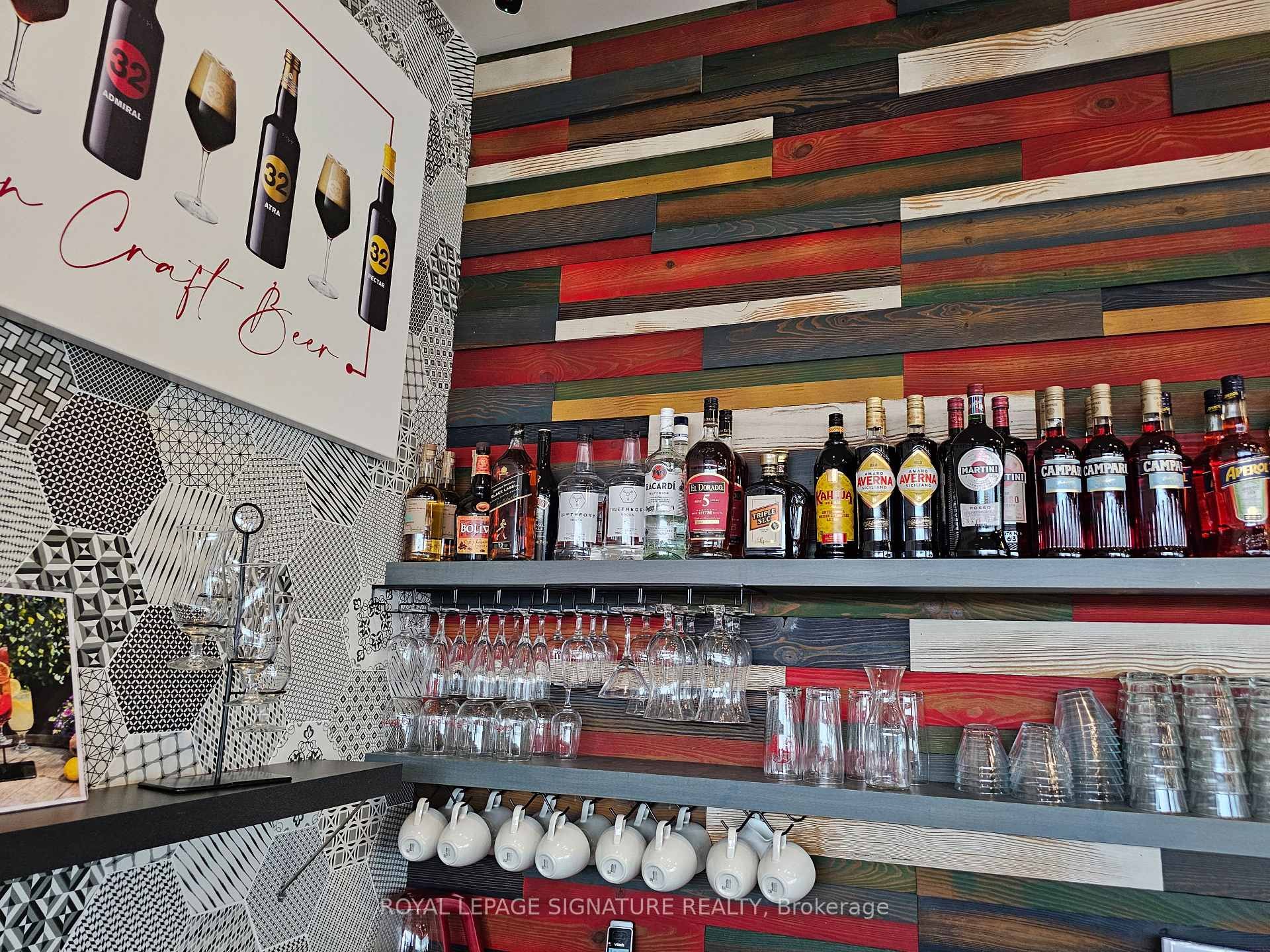 









6262


Highway 7

N/A, Unit 8,
Vaughan,




ON
L4H 5E7

