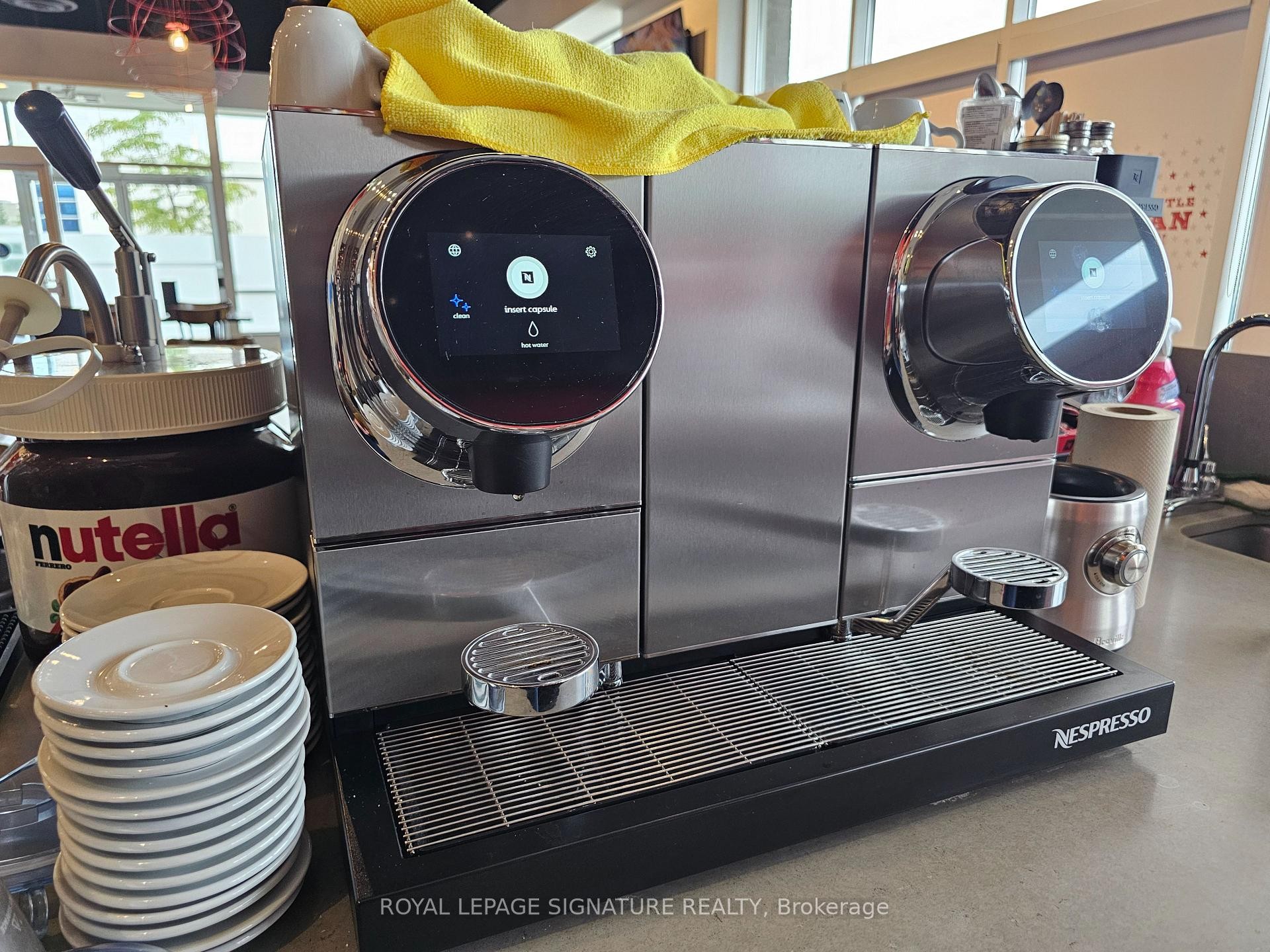 









6262


Highway 7

N/A, Unit 8,
Vaughan,




ON
L4H 5E7

