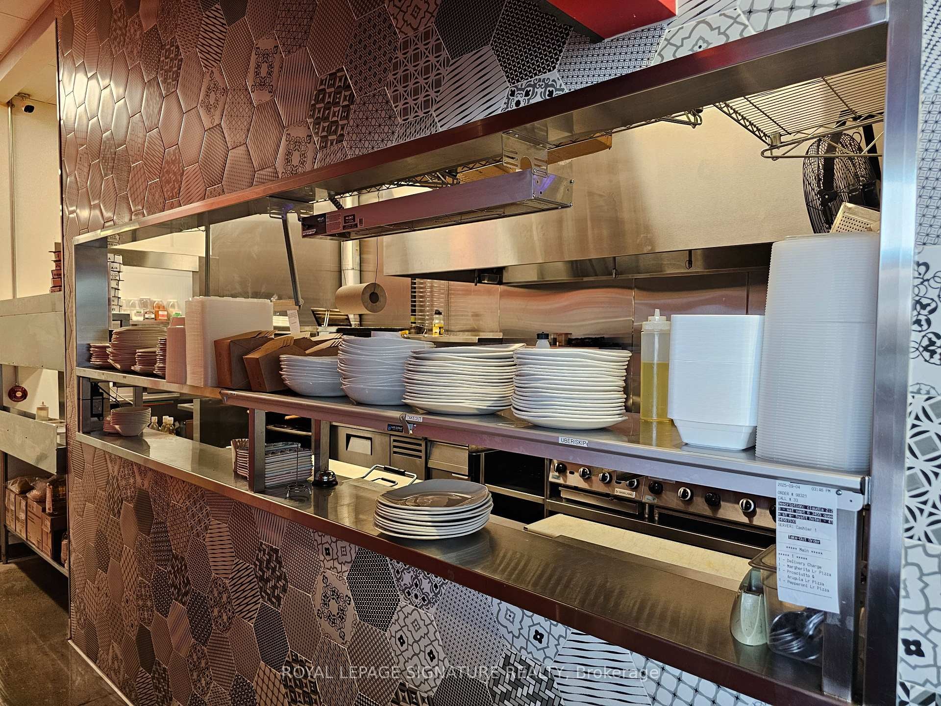 









6262


Highway 7

N/A, Unit 8,
Vaughan,




ON
L4H 5E7

