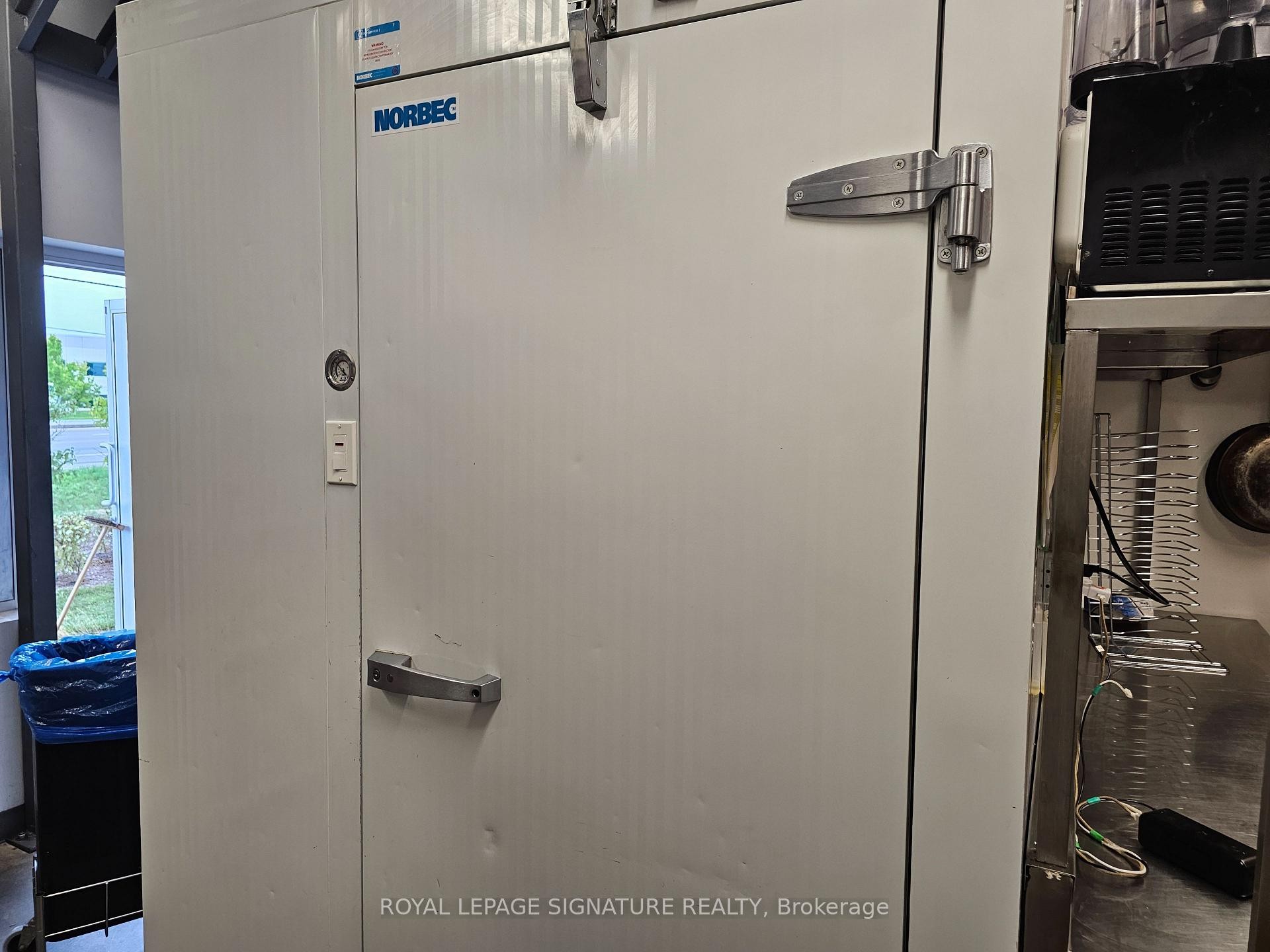 









6262


Highway 7

N/A, Unit 8,
Vaughan,




ON
L4H 5E7

