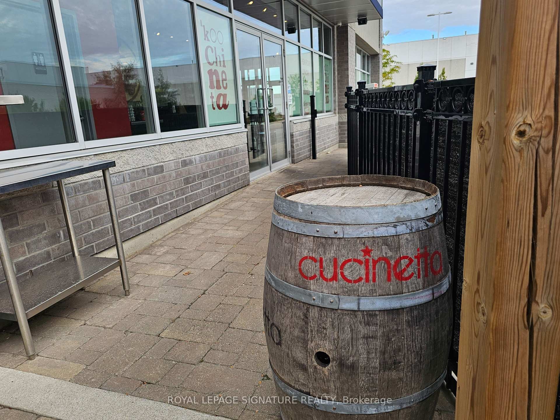 









6262


Highway 7

N/A, Unit 8,
Vaughan,




ON
L4H 5E7

