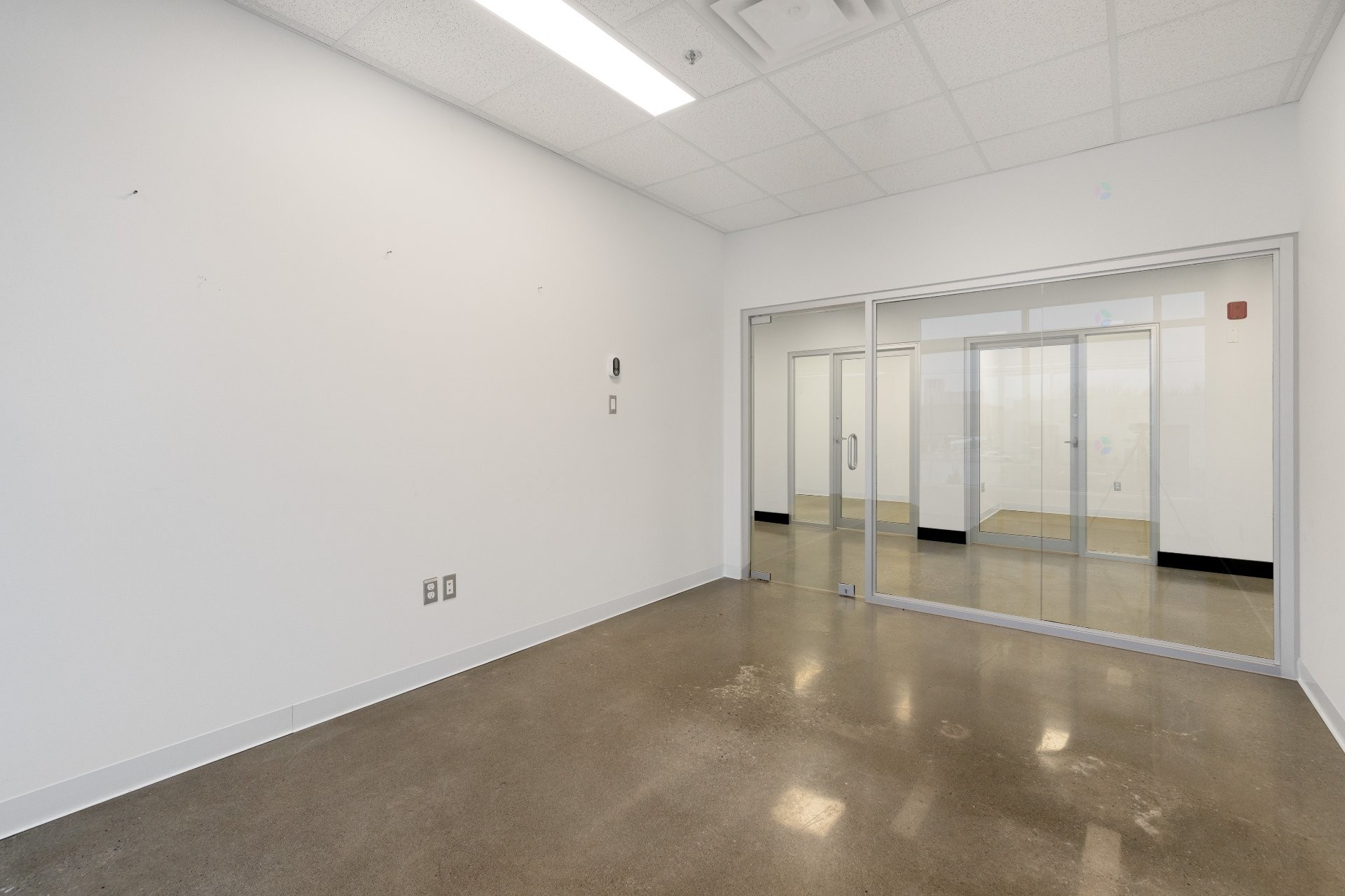 









2490


Rue Alfred-Nobel

, E,
Drummondville,




QC
J2A0N2

