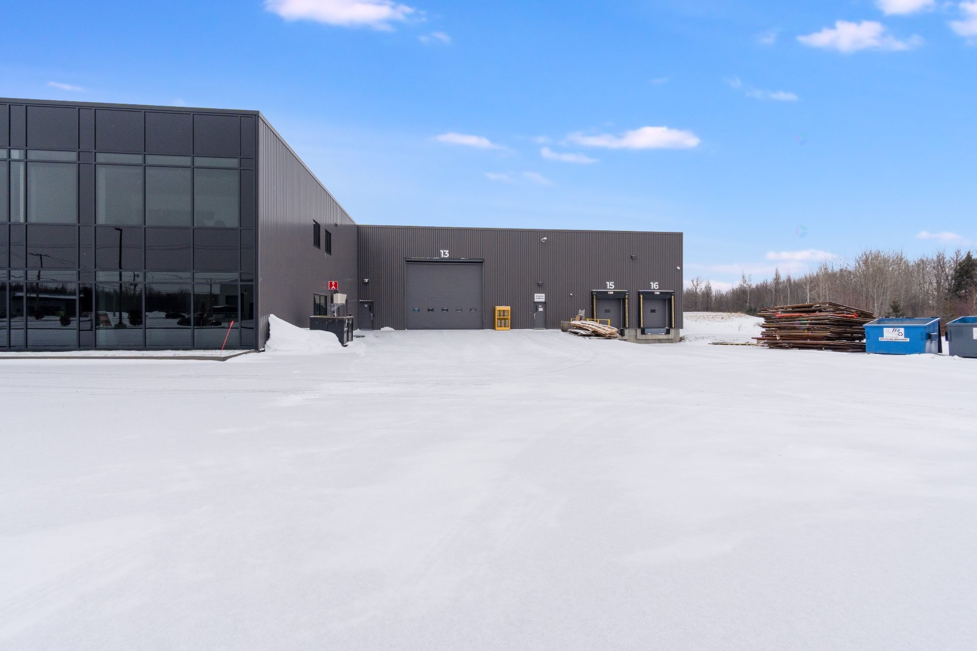 









2490


Rue Alfred-Nobel

, E,
Drummondville,




QC
J2A0N2

