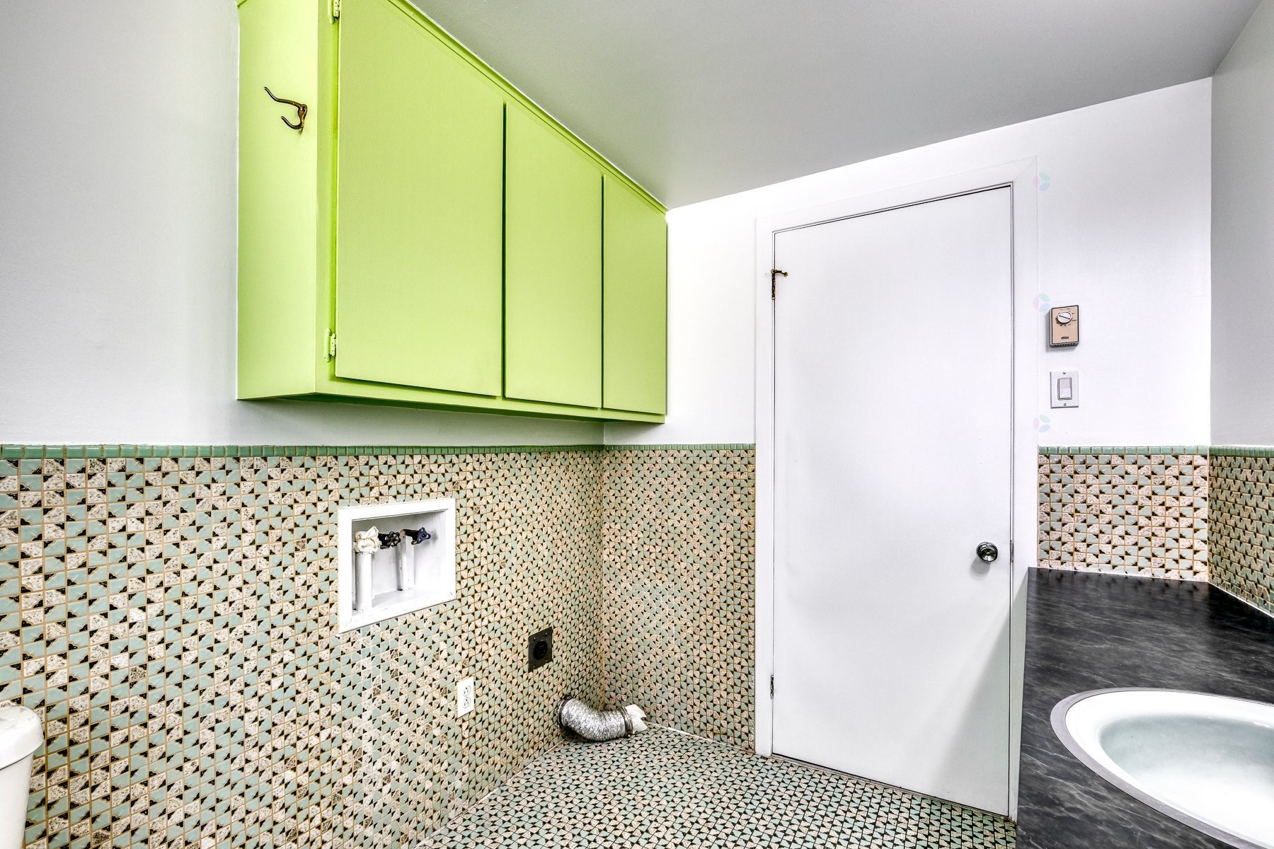 









65

 - 69


Rue Léo

,
Longueuil (Le Vieux-Longueuil),




QC
J4G1J2


