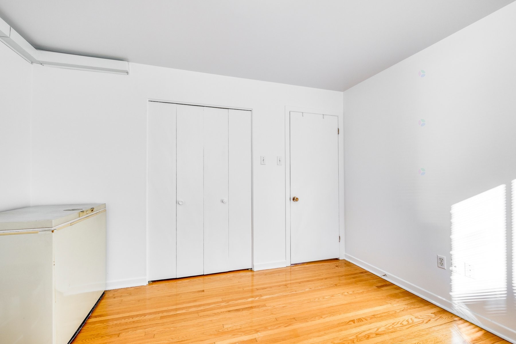 









65

 - 69


Rue Léo

,
Longueuil (Le Vieux-Longueuil),




QC
J4G1J2


