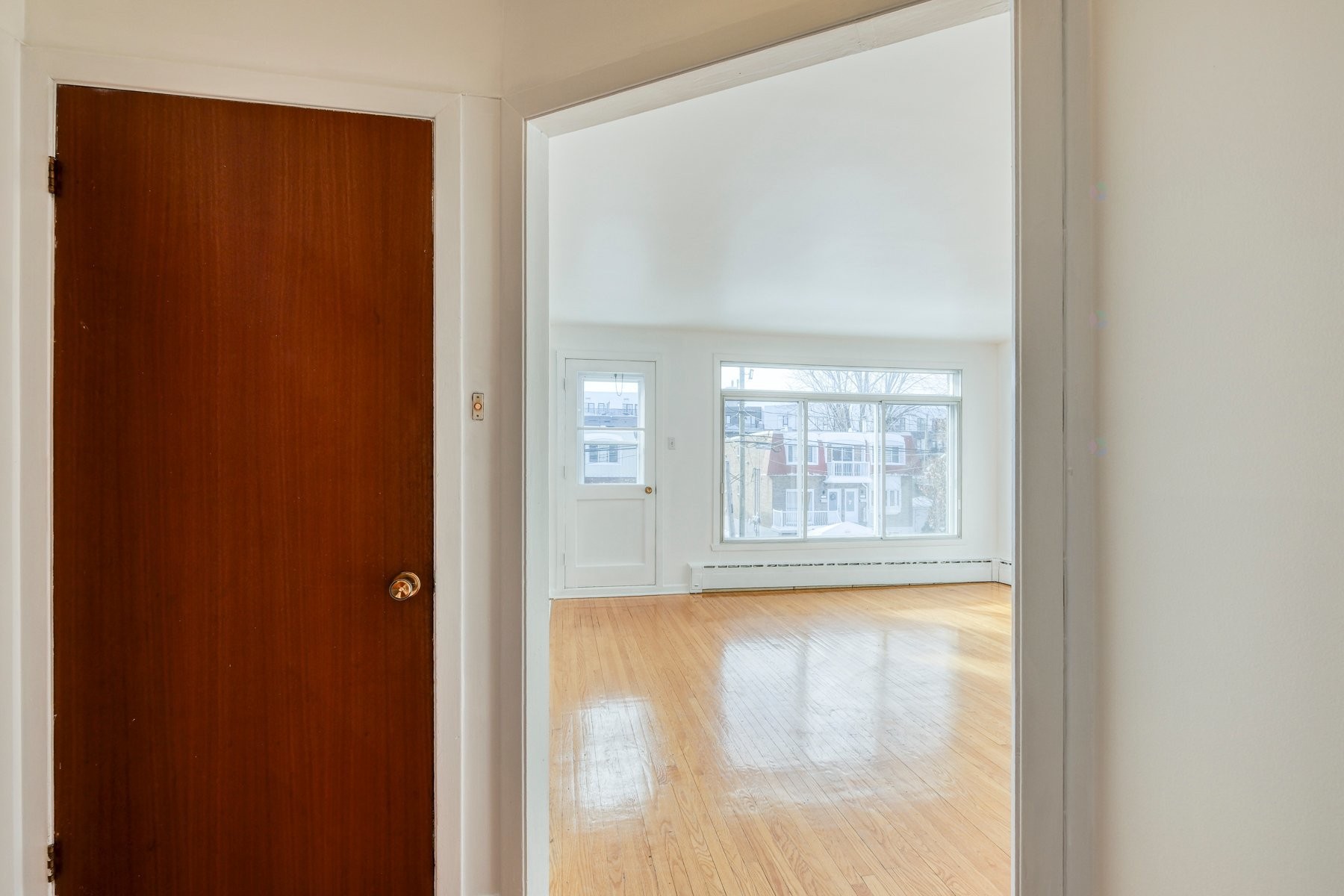 









65

 - 69


Rue Léo

,
Longueuil (Le Vieux-Longueuil),




QC
J4G1J2

