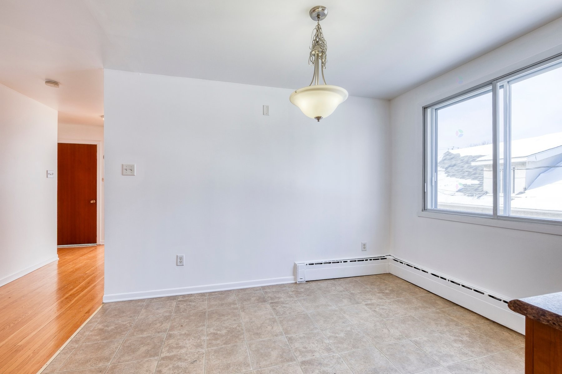 









65

 - 69


Rue Léo

,
Longueuil (Le Vieux-Longueuil),




QC
J4G1J2

