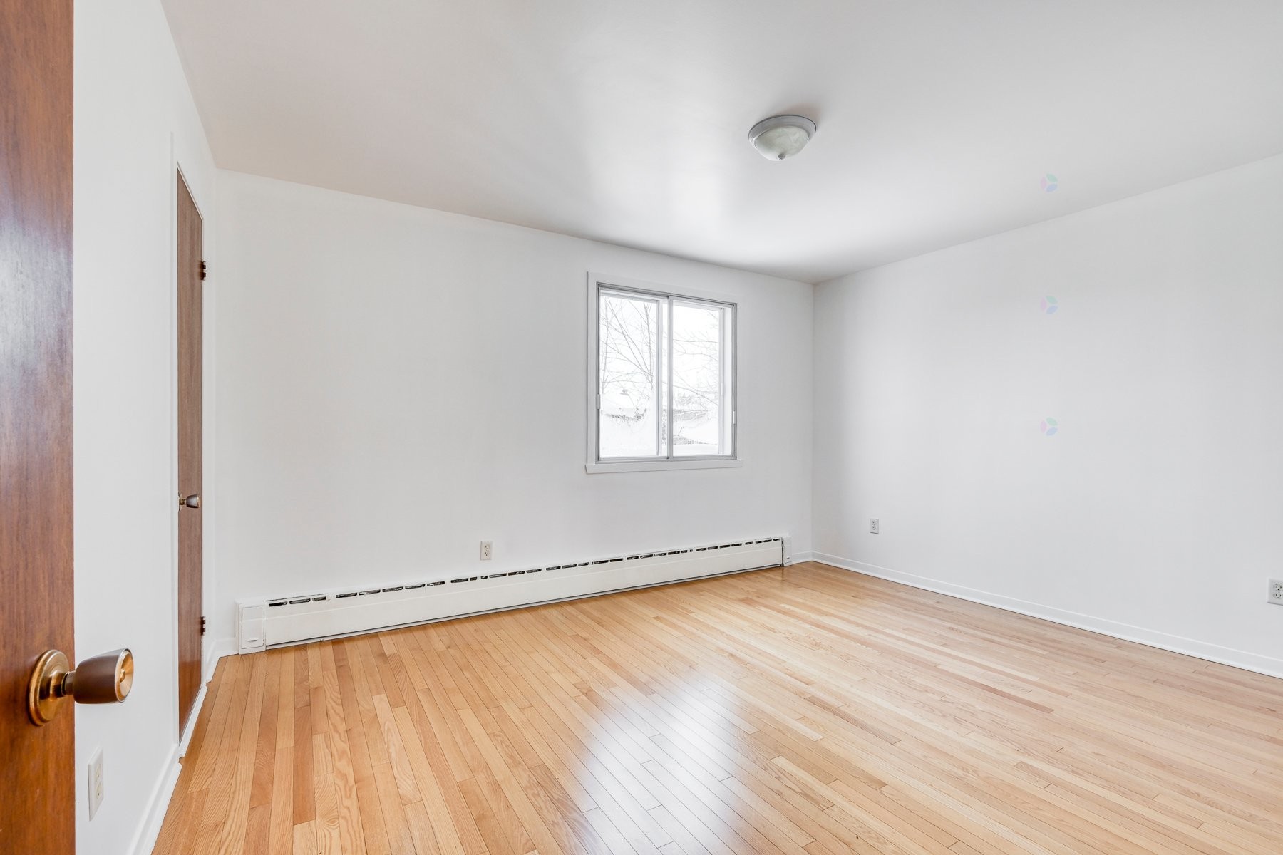









65

 - 69


Rue Léo

,
Longueuil (Le Vieux-Longueuil),




QC
J4G1J2

