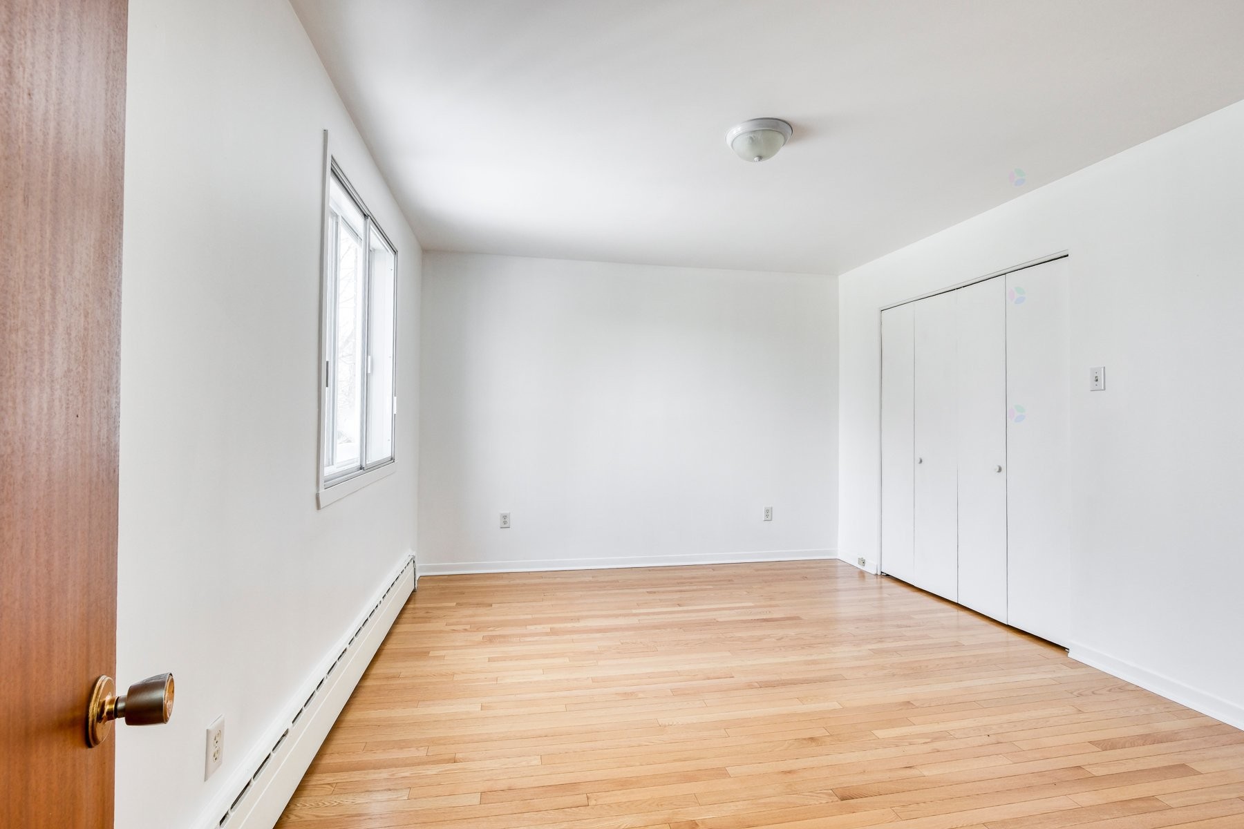 









65

 - 69


Rue Léo

,
Longueuil (Le Vieux-Longueuil),




QC
J4G1J2

