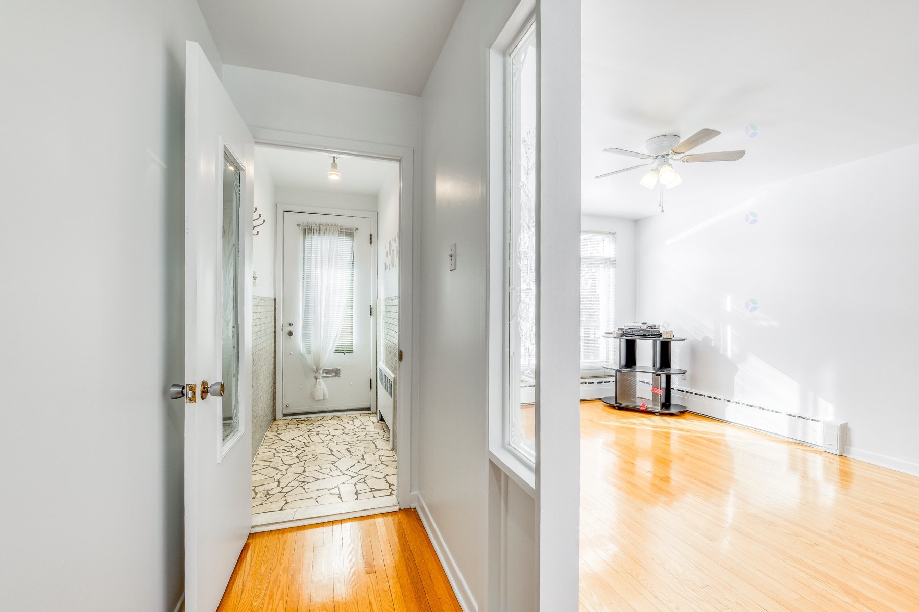 









65

 - 69


Rue Léo

,
Longueuil (Le Vieux-Longueuil),




QC
J4G1J2

