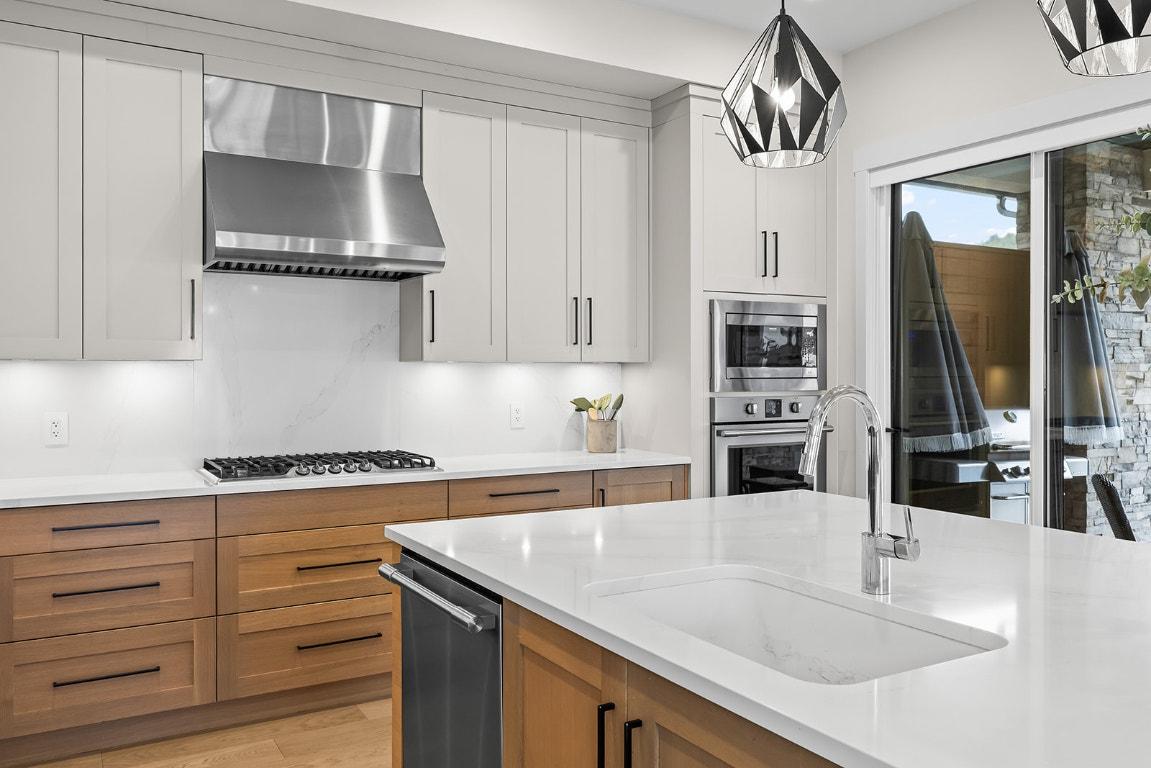 









2688


Ridgemount

Drive,
West Kelowna,




BC
V4T 3A6

