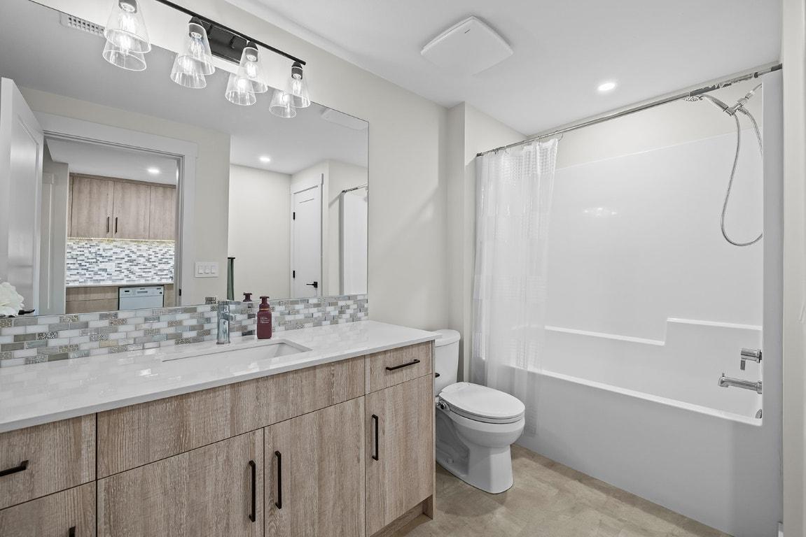 









2688


Ridgemount

Drive,
West Kelowna,




BC
V4T 3A6

