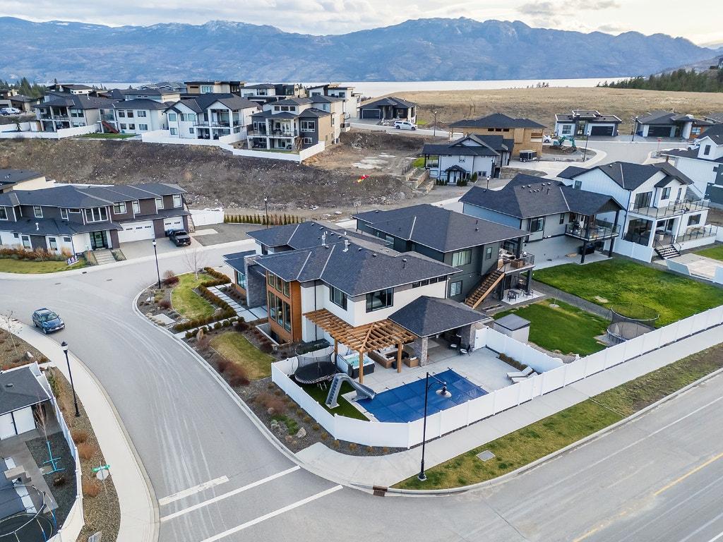 









2688


Ridgemount

Drive,
West Kelowna,




BC
V4T 3A6

