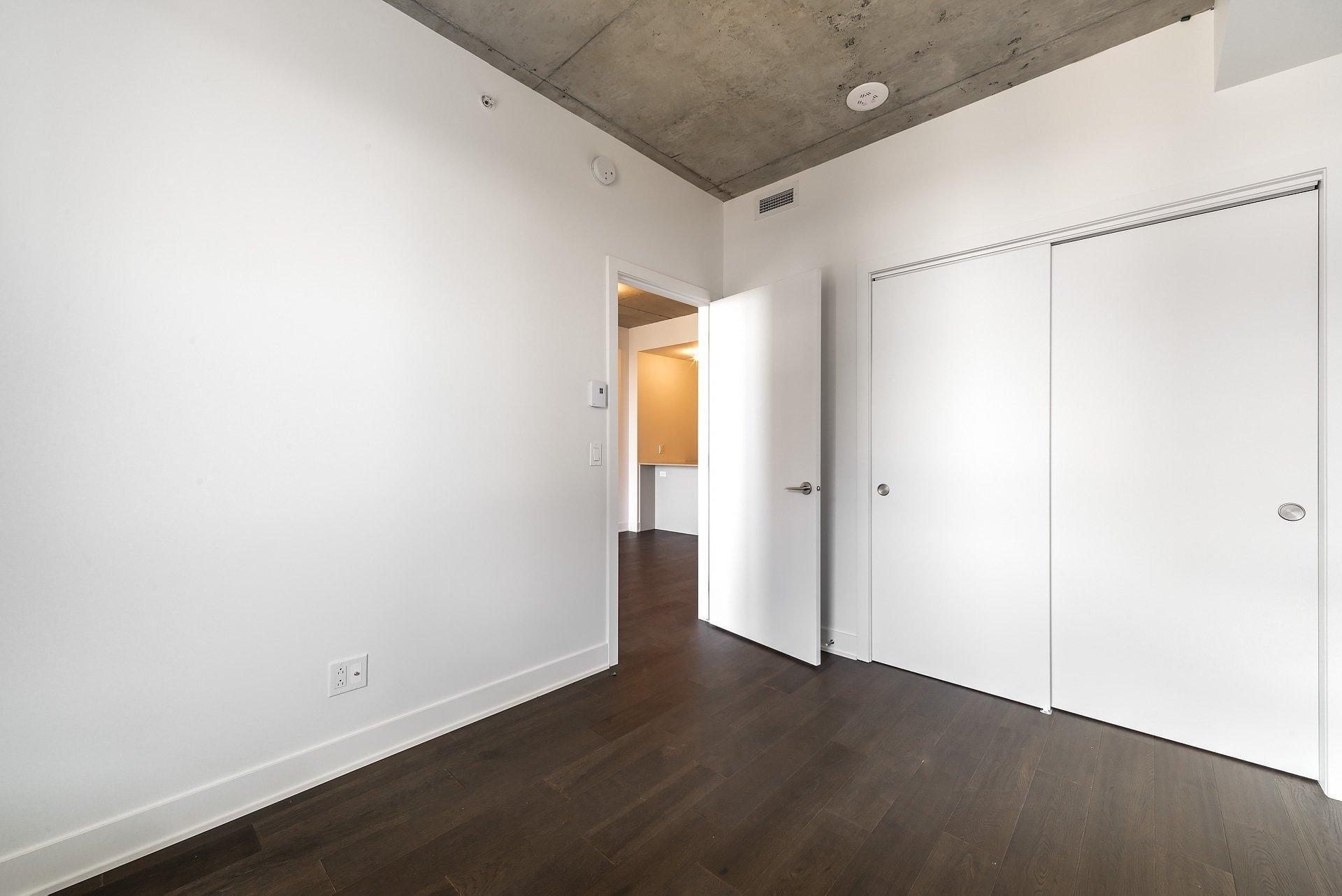 









7227


Boul. Newman

, 610,
Montréal (LaSalle),




QC
H8N0H7

