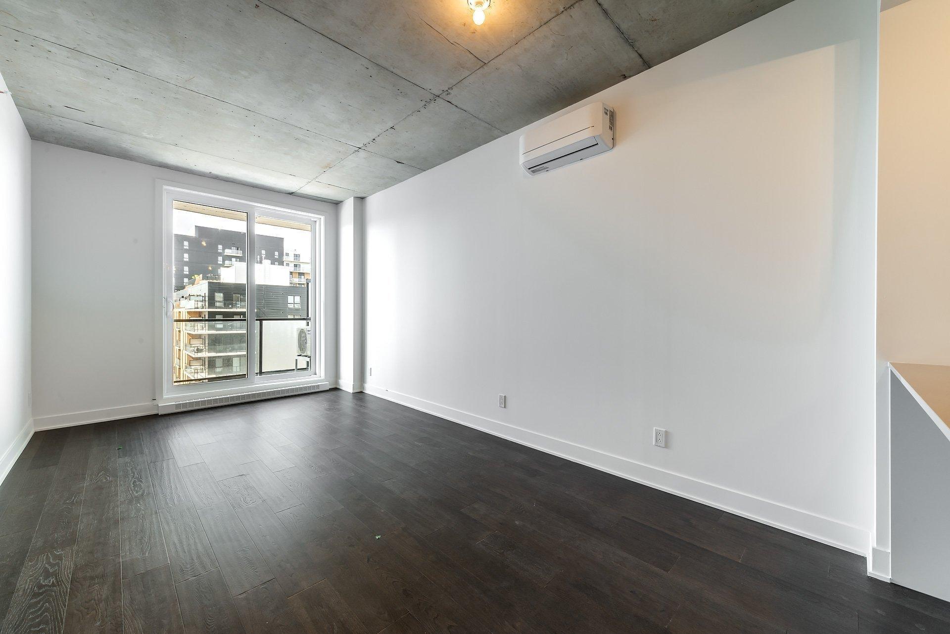 









7227


Boul. Newman

, 610,
Montréal (LaSalle),




QC
H8N0H7

