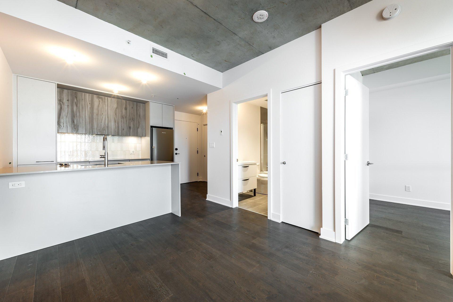 









7227


Boul. Newman

, 610,
Montréal (LaSalle),




QC
H8N0H7

