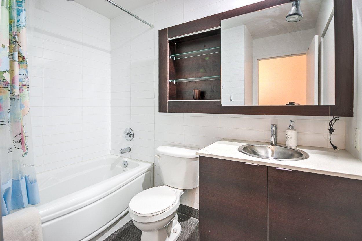 









630


Rue William

, 129,
Montréal (Ville-Marie),




QC
H3C4C9

