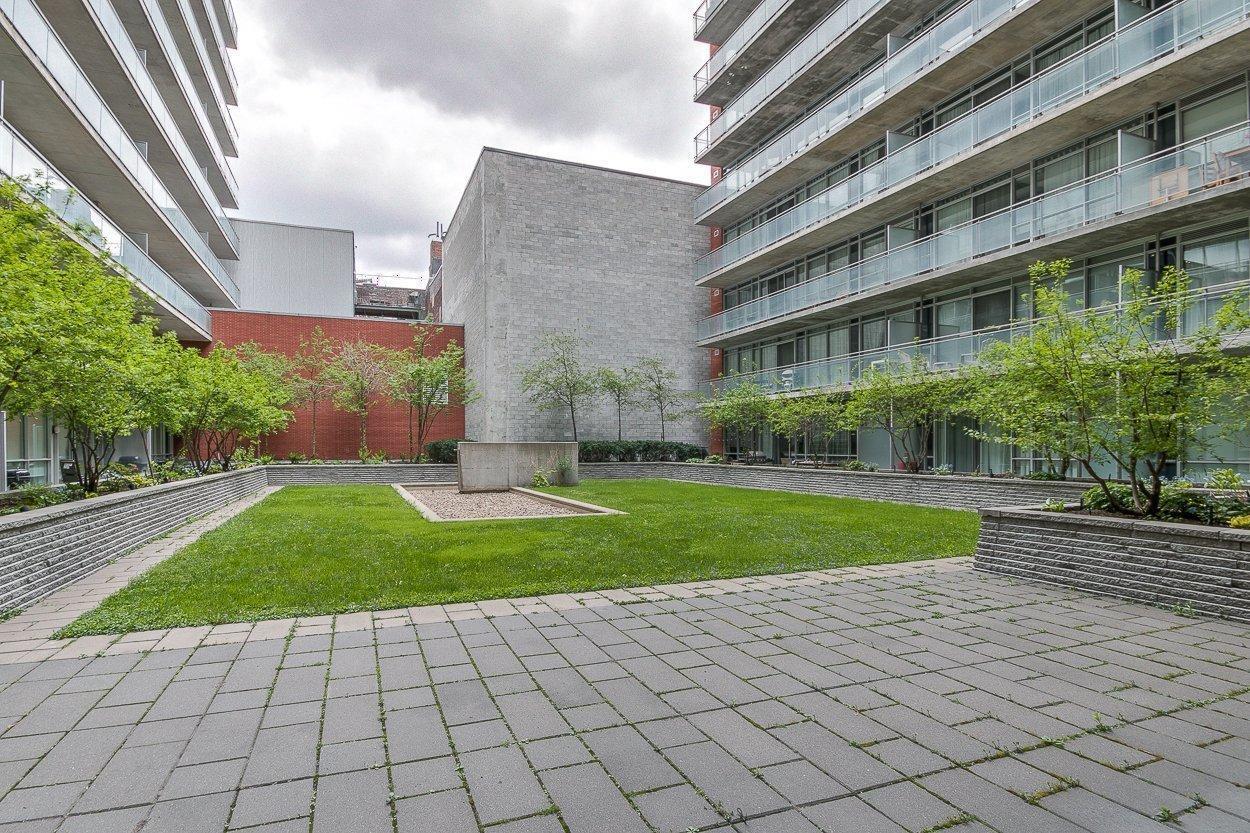 









630


Rue William

, 129,
Montréal (Ville-Marie),




QC
H3C4C9

