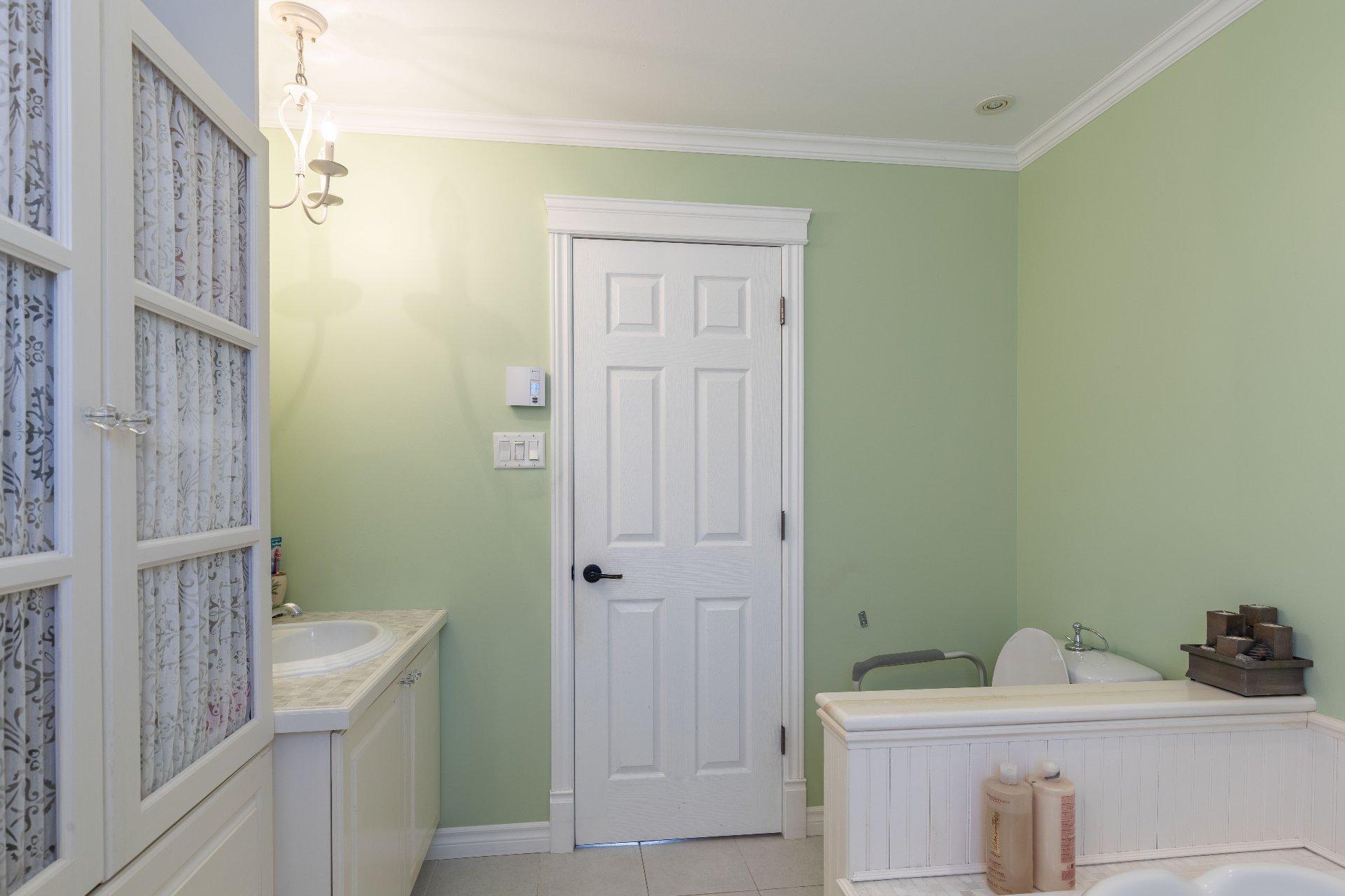 









49


Rue de Ste-Monique

,
Gatineau (Gatineau),




QC
J8R0C4

