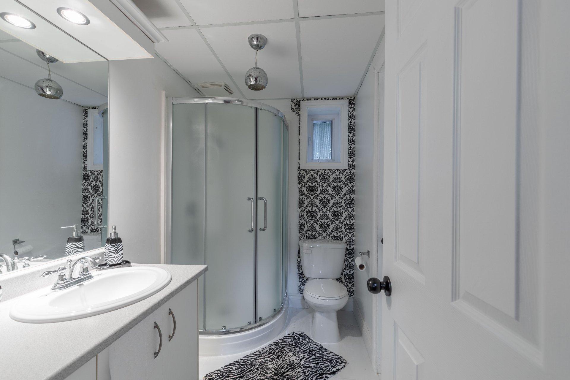 









49


Rue de Ste-Monique

,
Gatineau (Gatineau),




QC
J8R0C4

