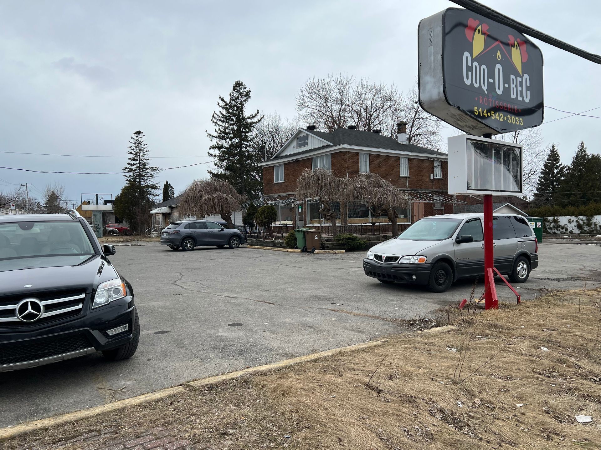 









11985

 - 11985A


Boul. Gouin O.

,
Montréal (Pierrefonds-Roxboro),




QC
H8Z1V8

