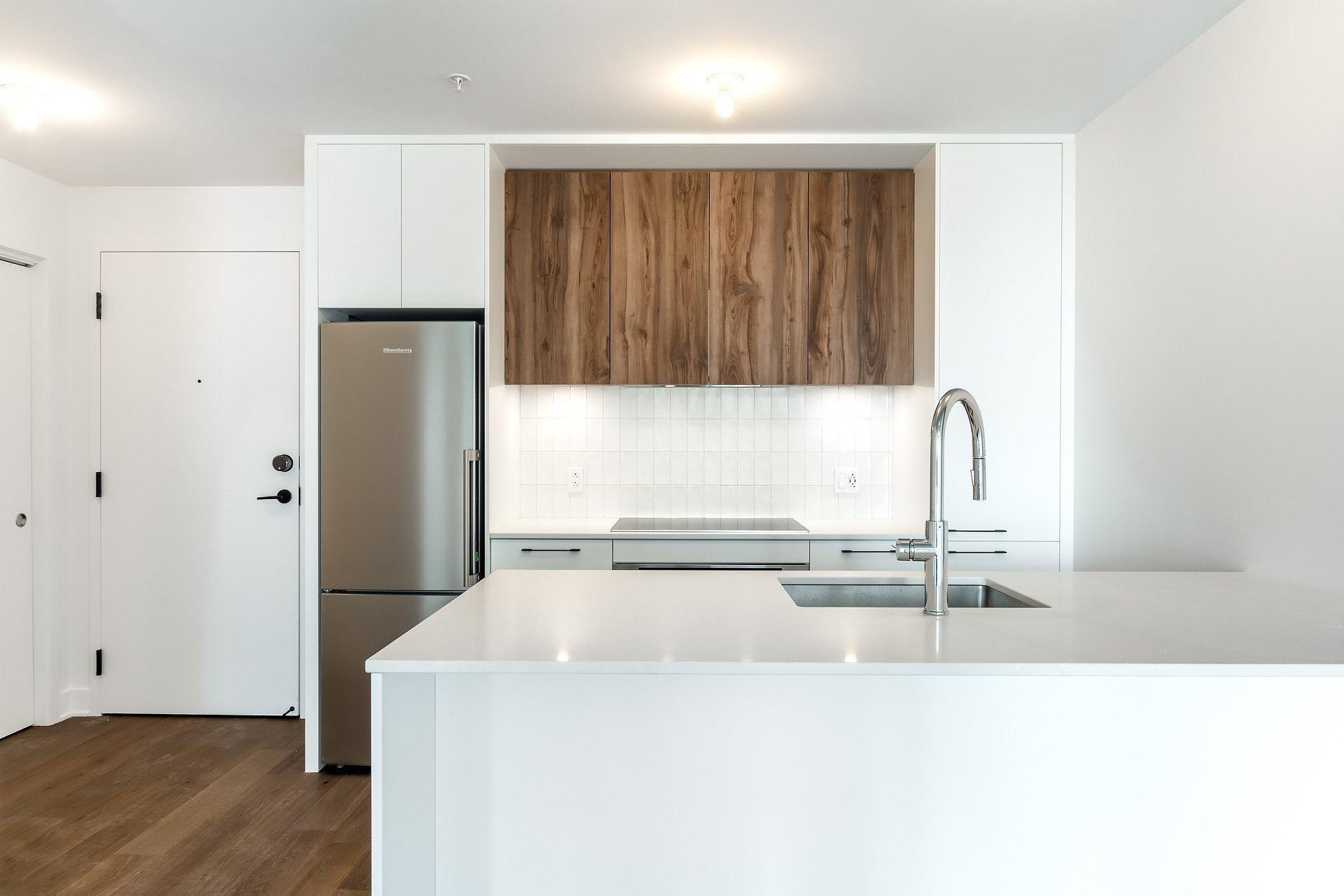 









7227


Boul. Newman

, 510,
Montréal (LaSalle),




QC
H8N0H7

