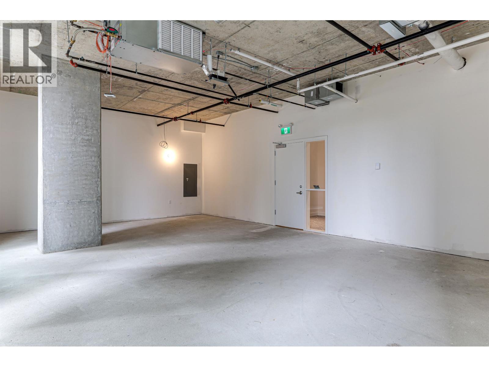 












404 2992 GLEN DRIVE

,
Coquitlam,




British Columbia
V3B0A3

