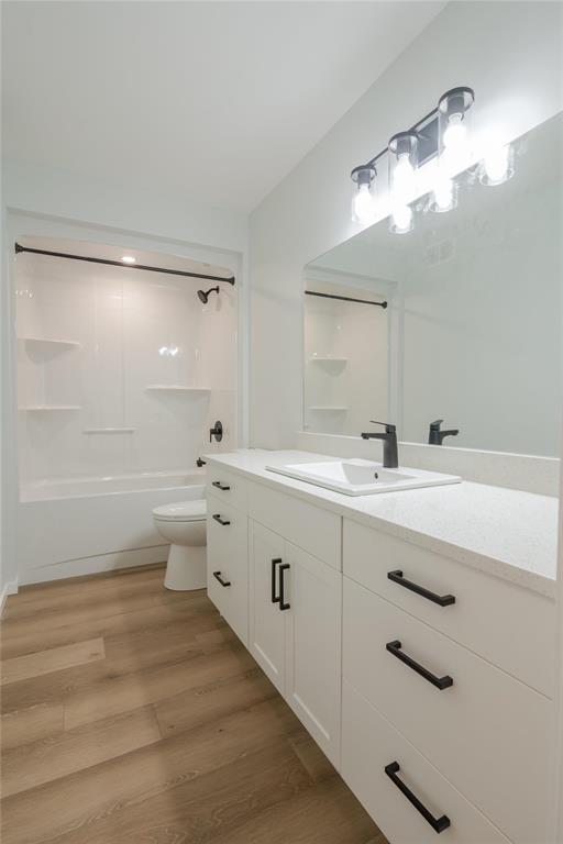 












307 Normandeau Avenue

,
Ste Anne,




Manitoba
R5H0B1

