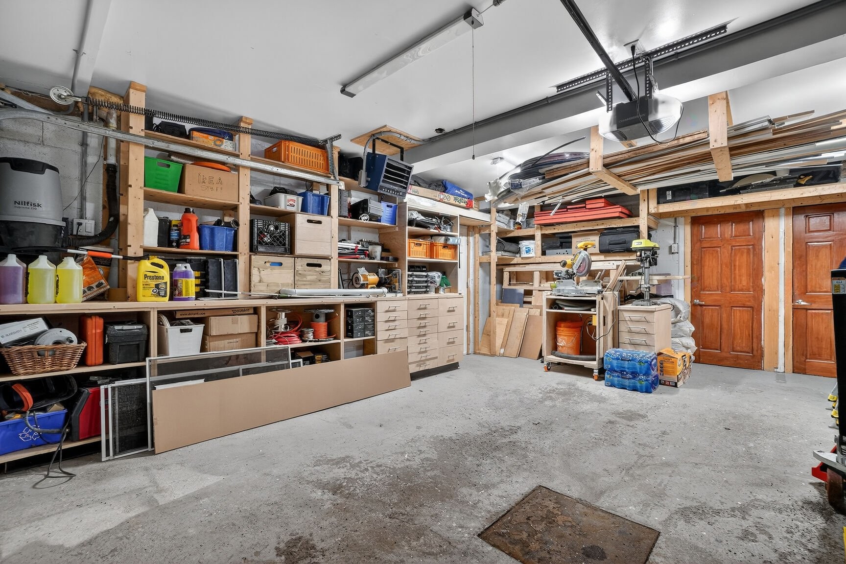 









185

 - 187


Rue Varry

,
Montréal (Saint-Laurent),




QC
H4N1A4

