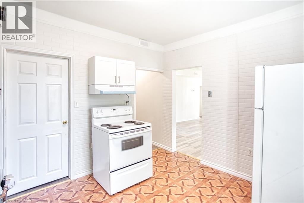 












2712 UPPER JAMES Street

,
Hamilton,




Ontario
L0R1W0

