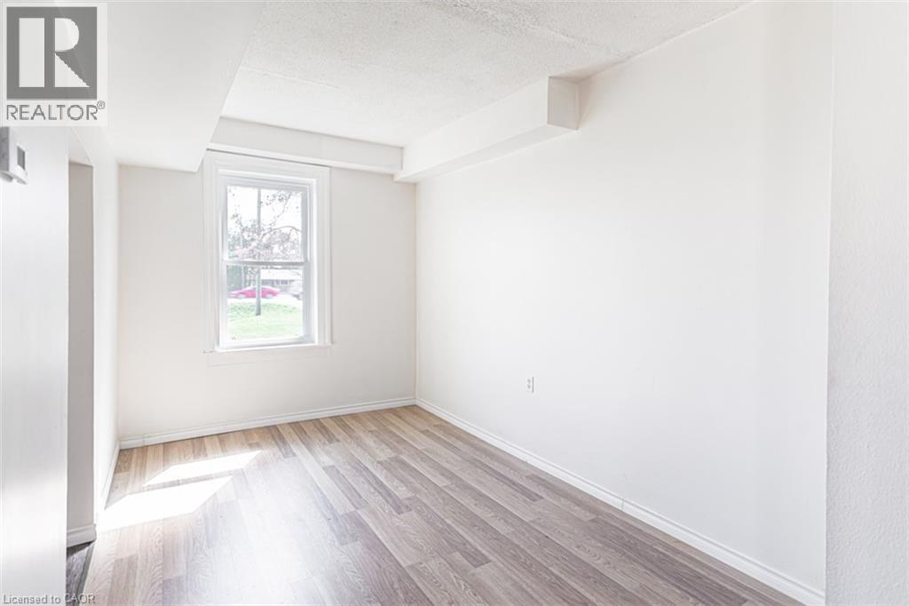 












2712 UPPER JAMES Street

,
Hamilton,




Ontario
L0R1W0

