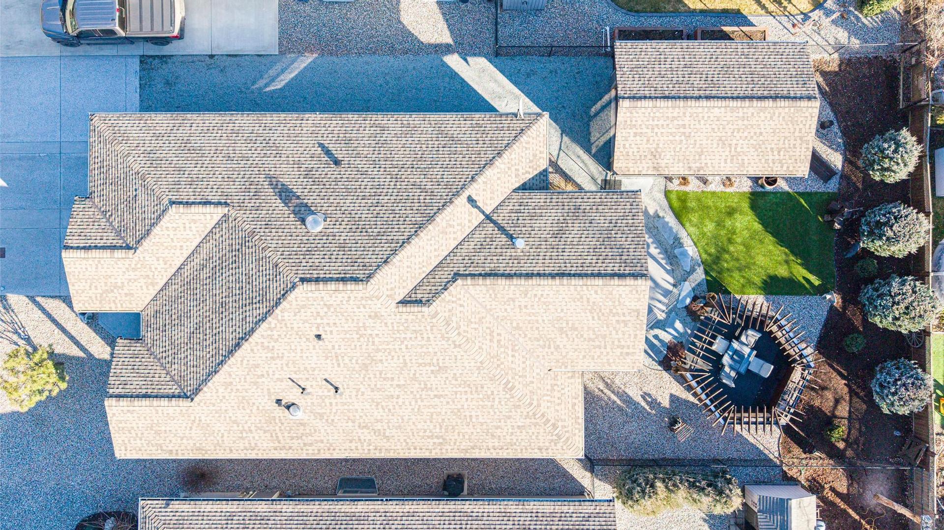 









2444


York

Avenue, 3,
Armstrong,




BC
V0E 1B1

