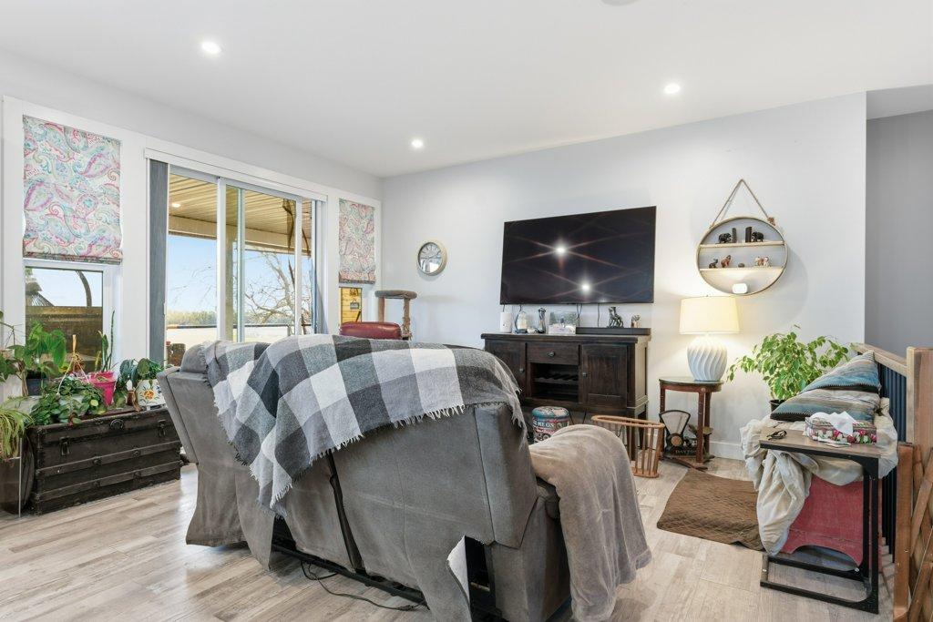 









4370


Round Prairie

Road,
Spallumcheen,




BC
V0E 2B4

