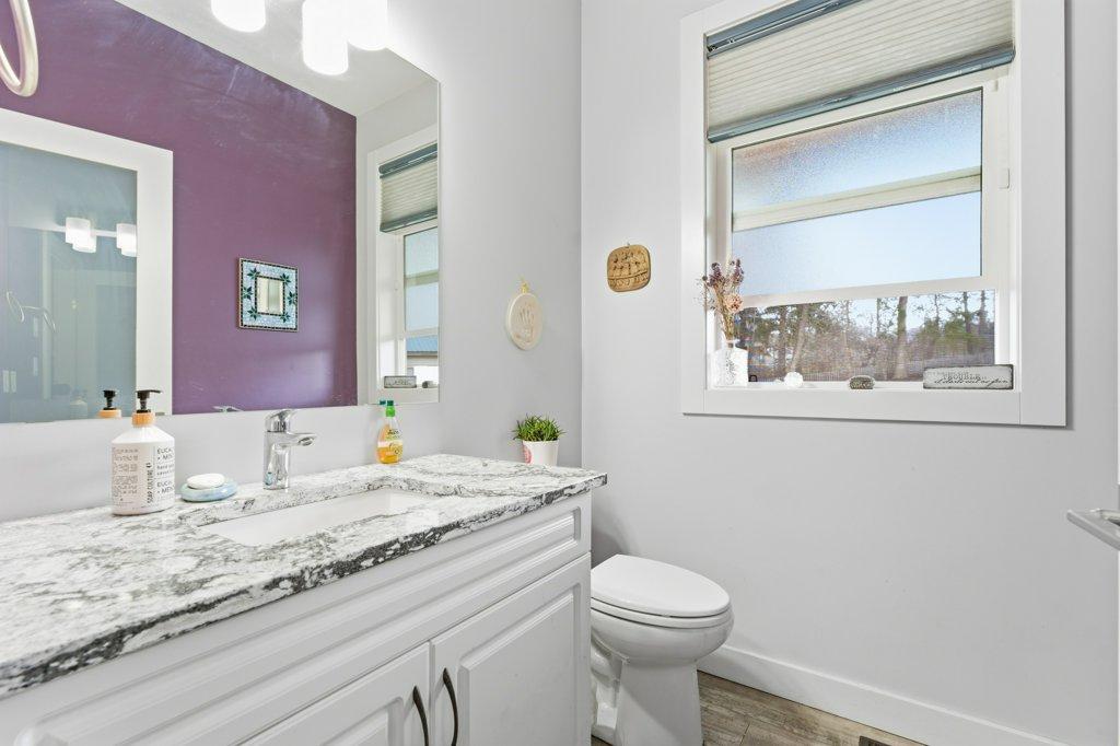 









4370


Round Prairie

Road,
Spallumcheen,




BC
V0E 2B4

