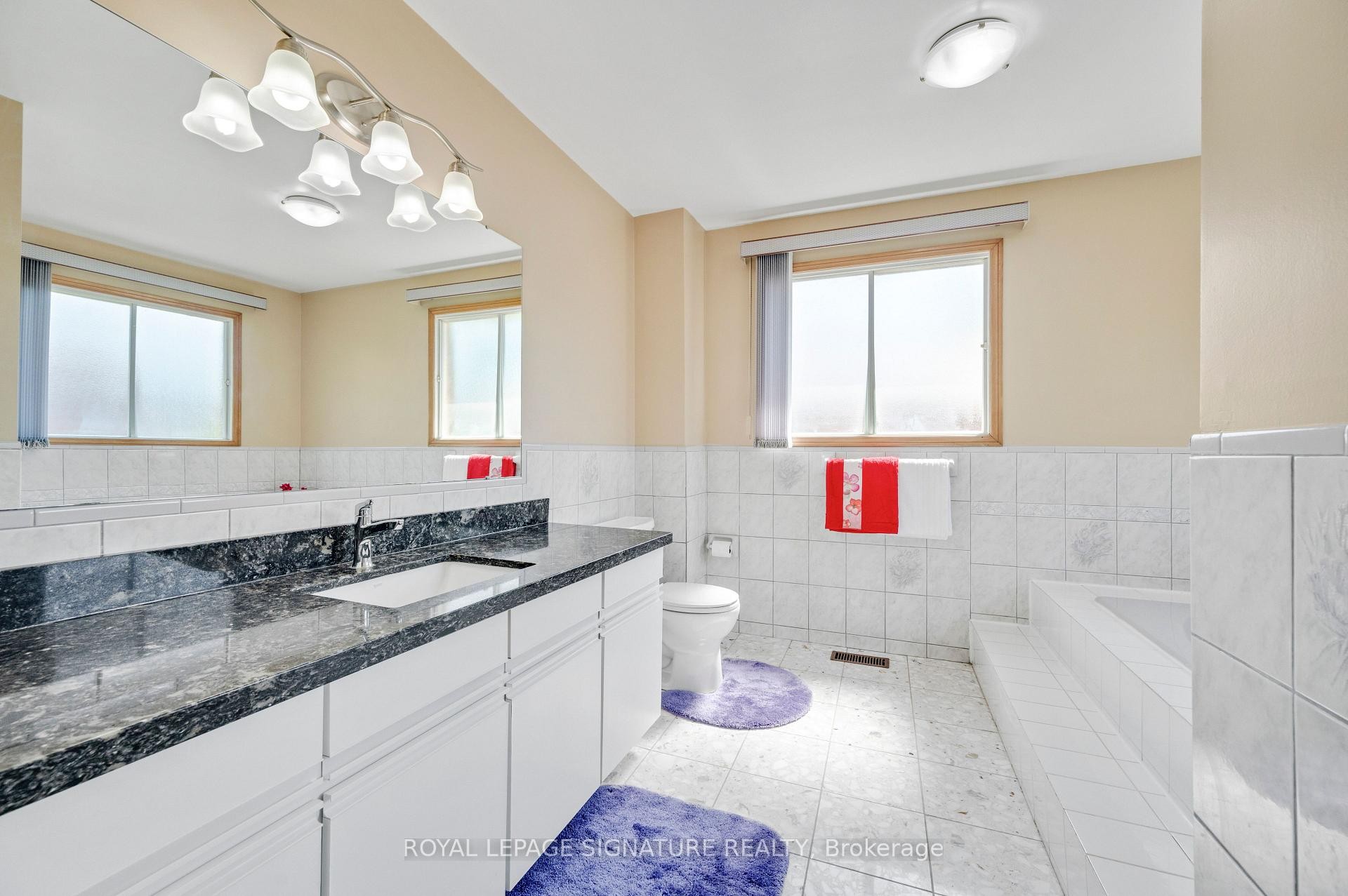 









2921


Caradoc

Lane,
Oakville,




ON
L6J 6W4

