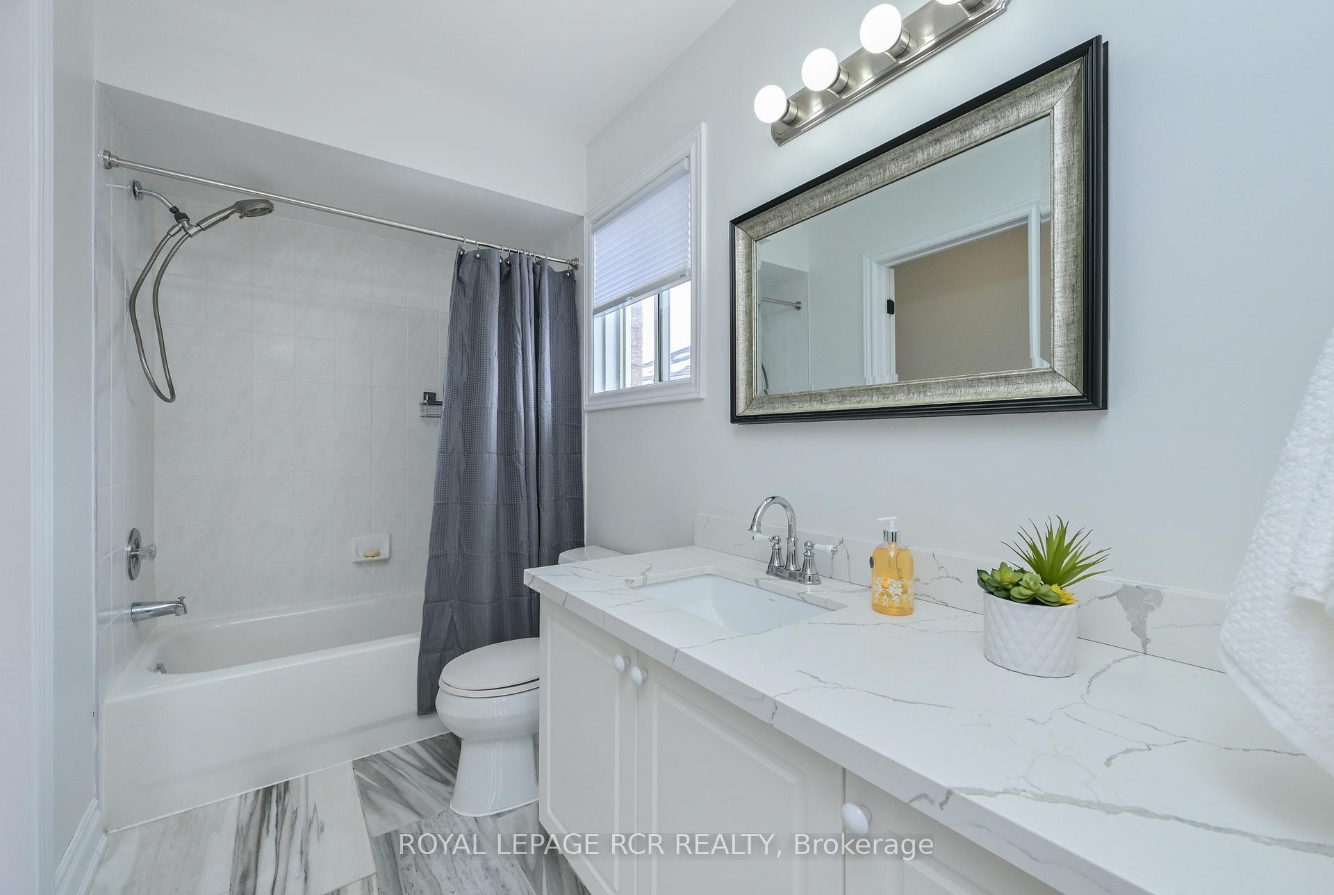 









29


Depeuter

Crescent,
Bradford West Gwillimbury,




ON
L3Z 3A3

