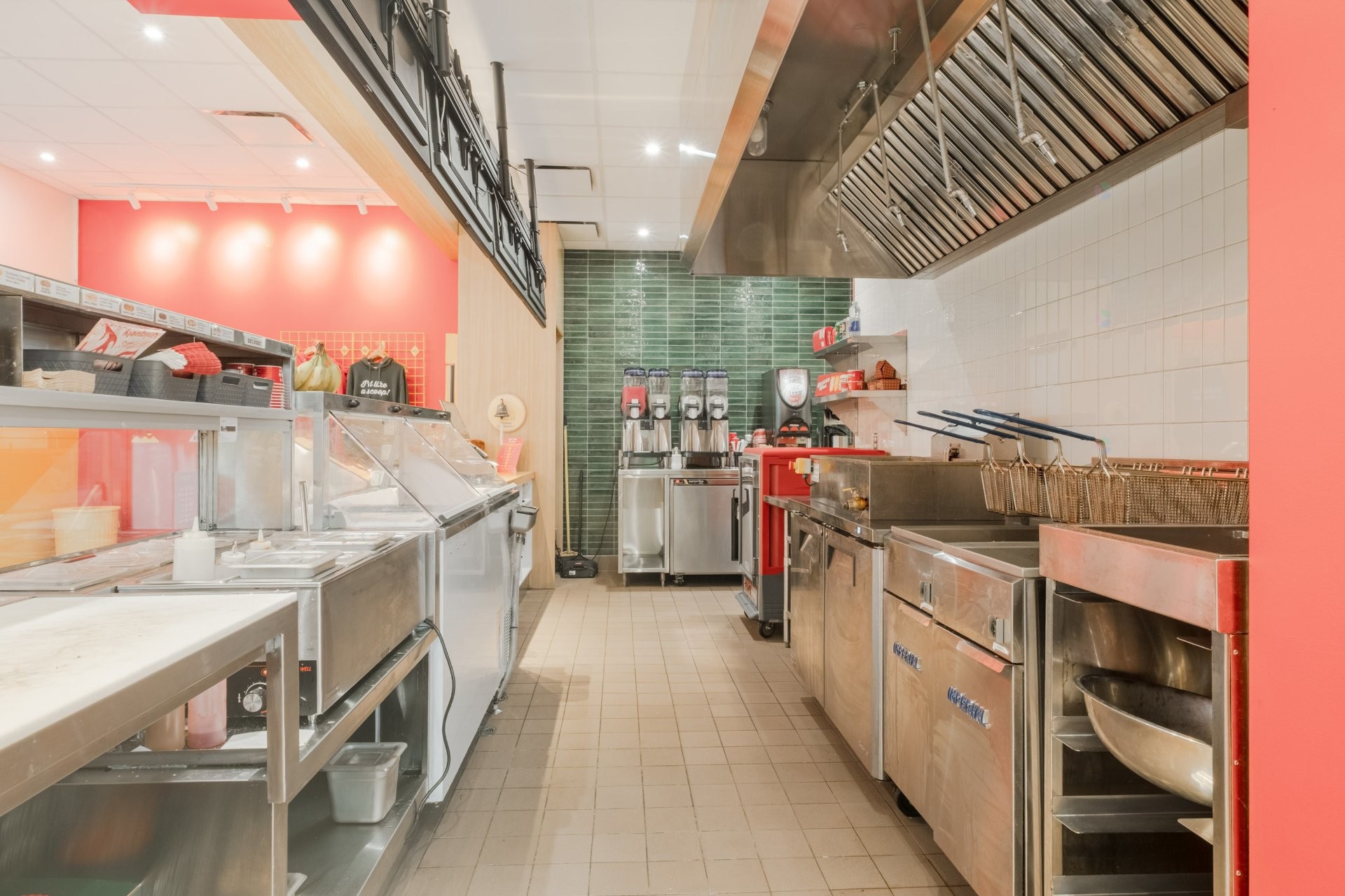 









50


Rue Merry N.

,
Magog,




QC
J1X2B2

